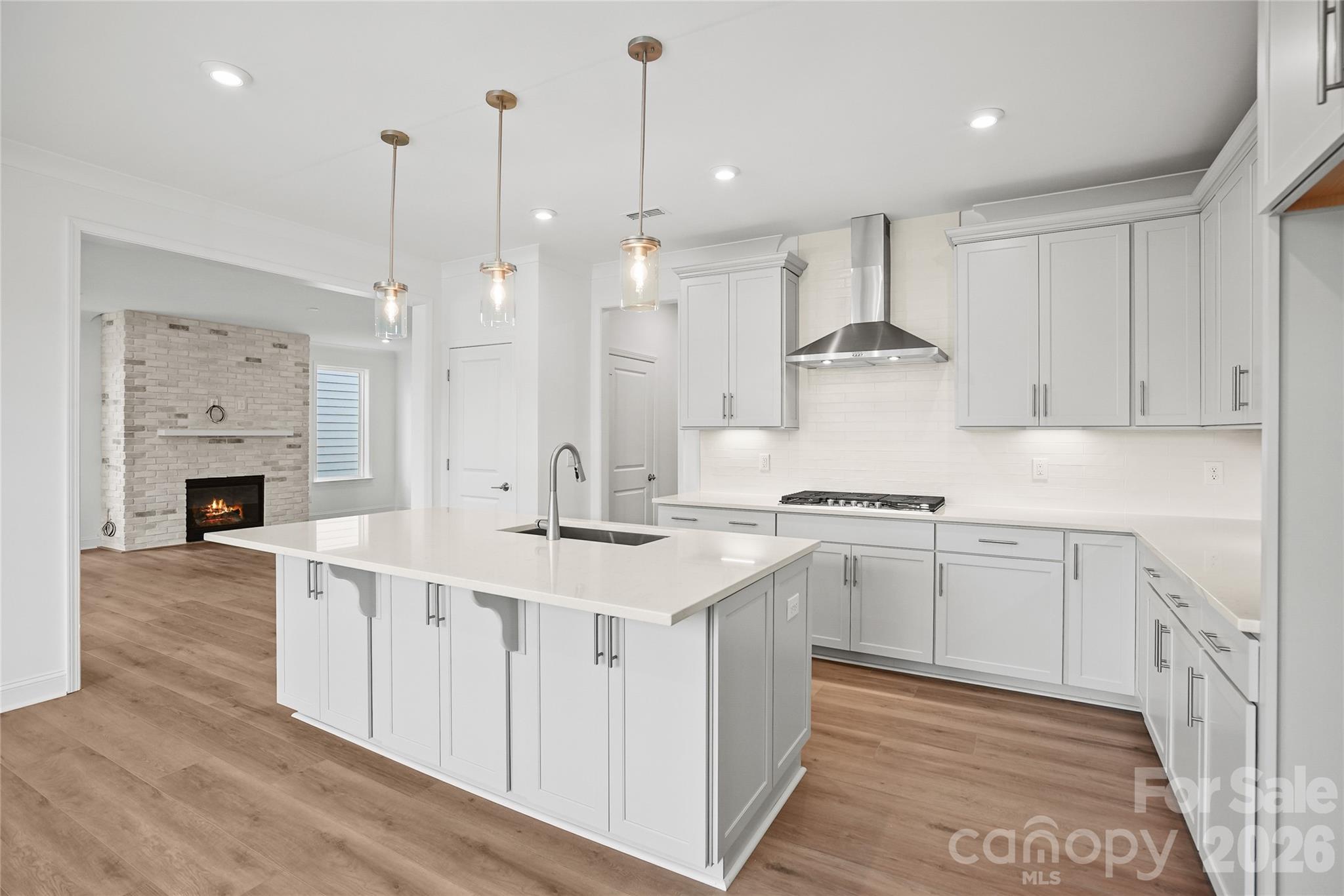 13911 Penbury Lane — Charlotte