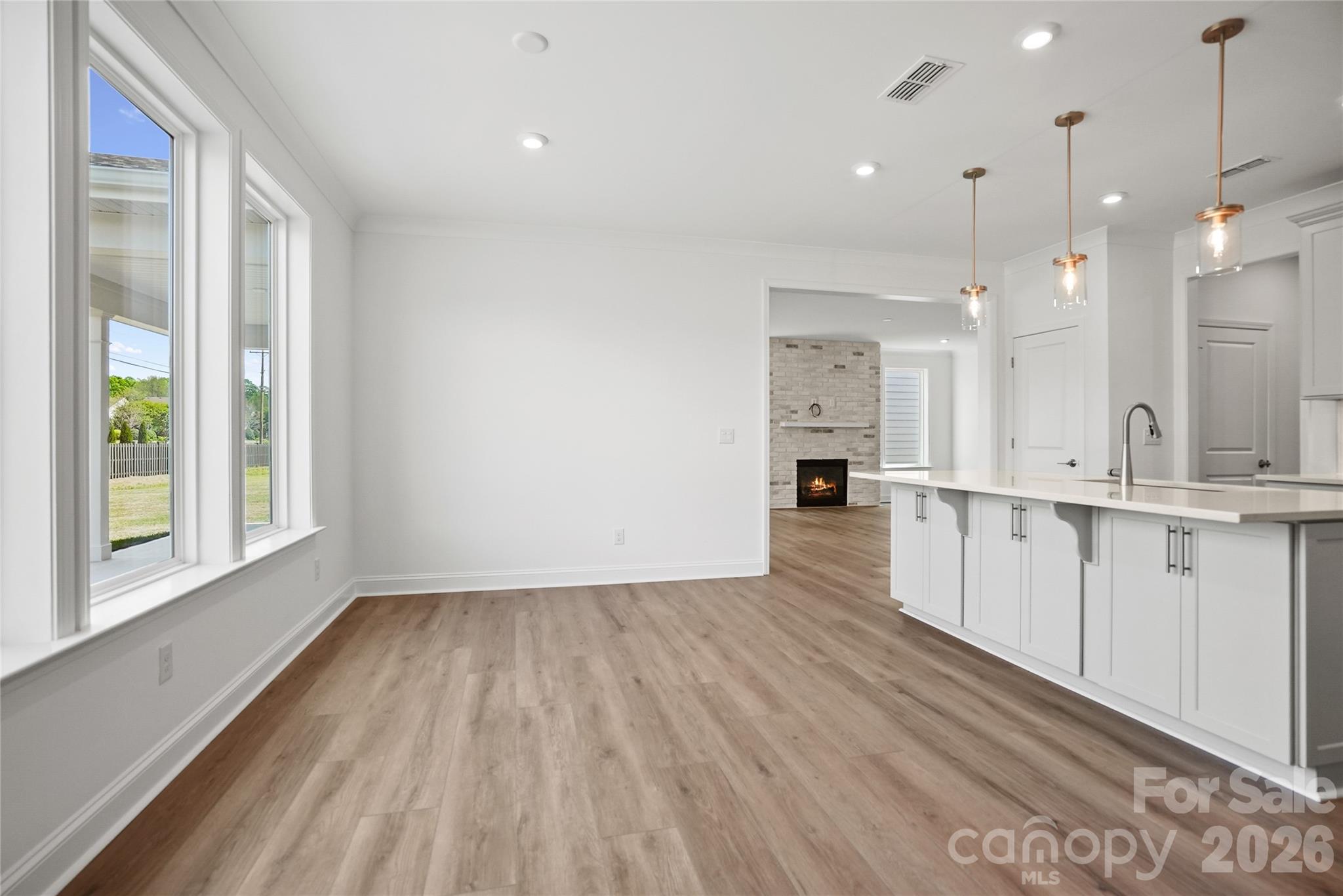 13911 Penbury Lane — Charlotte