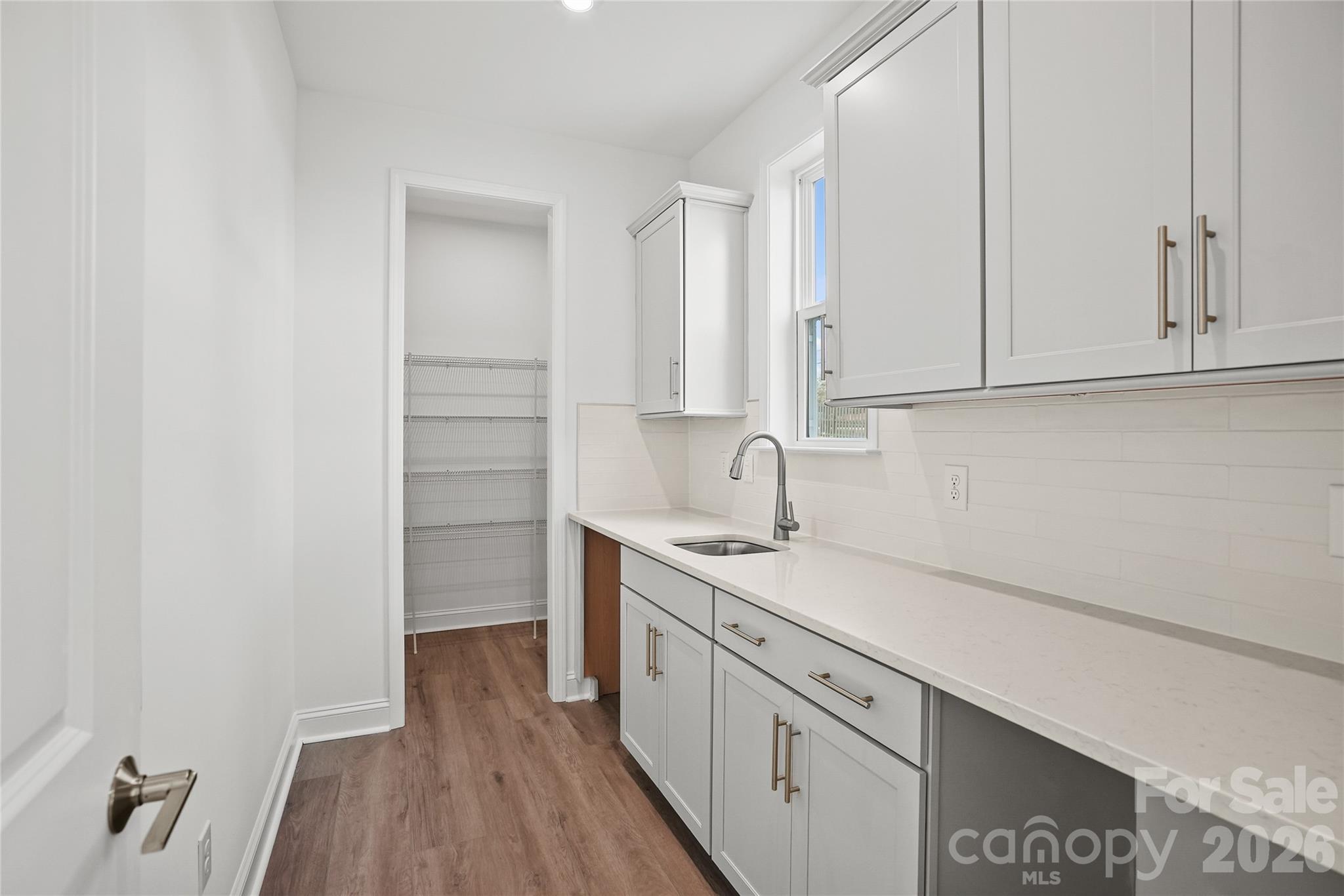 13911 Penbury Lane — Charlotte