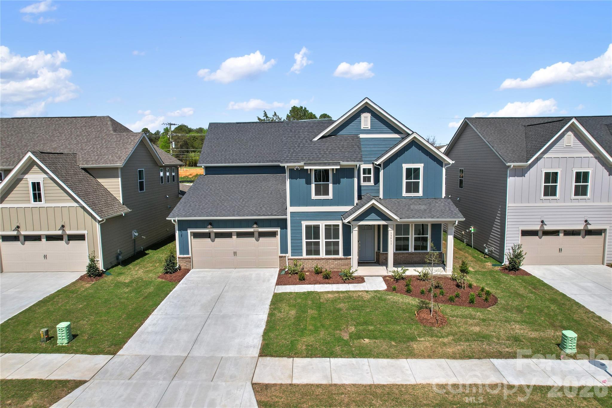 13911 Penbury Lane — Charlotte