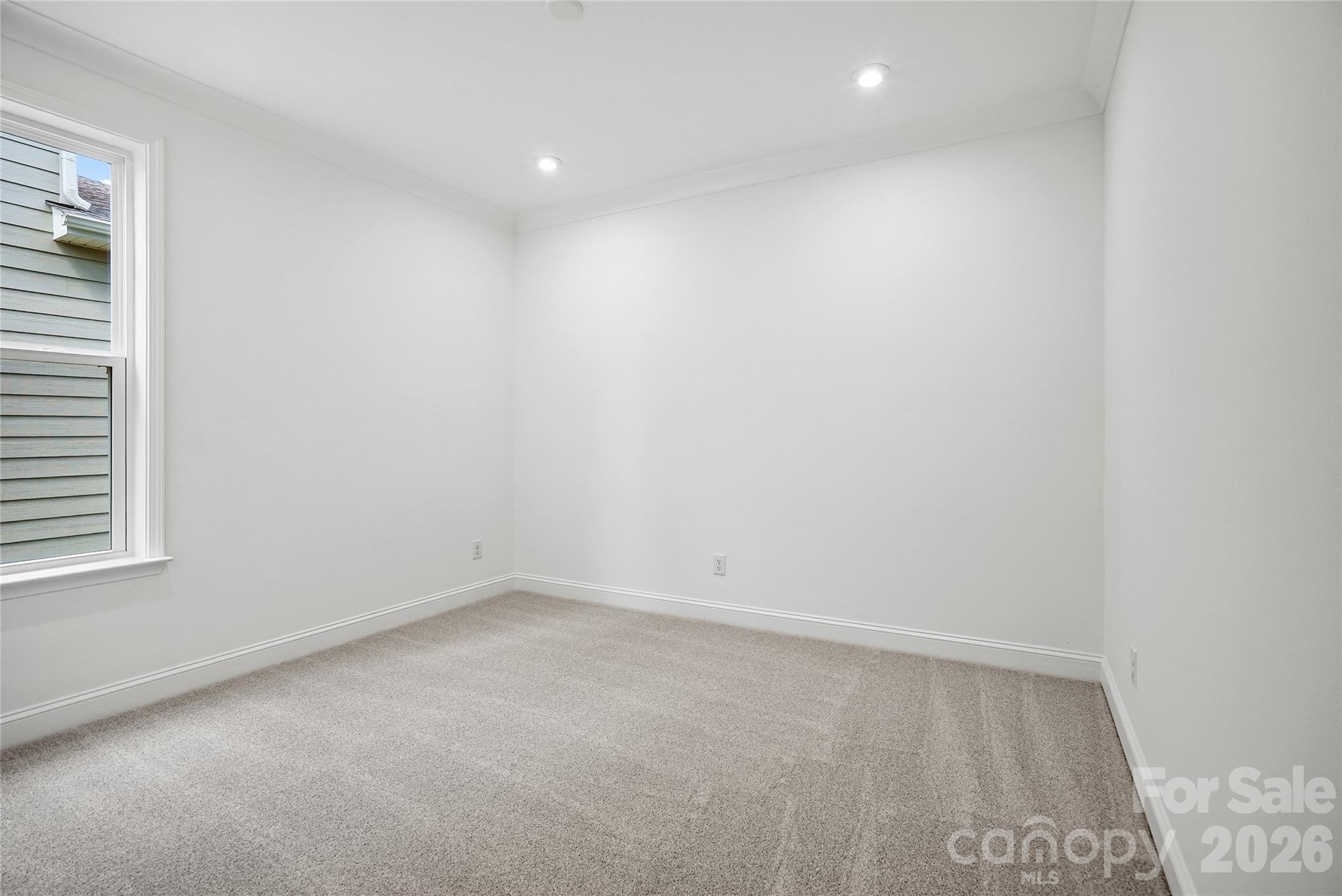 13911 Penbury Lane — Charlotte