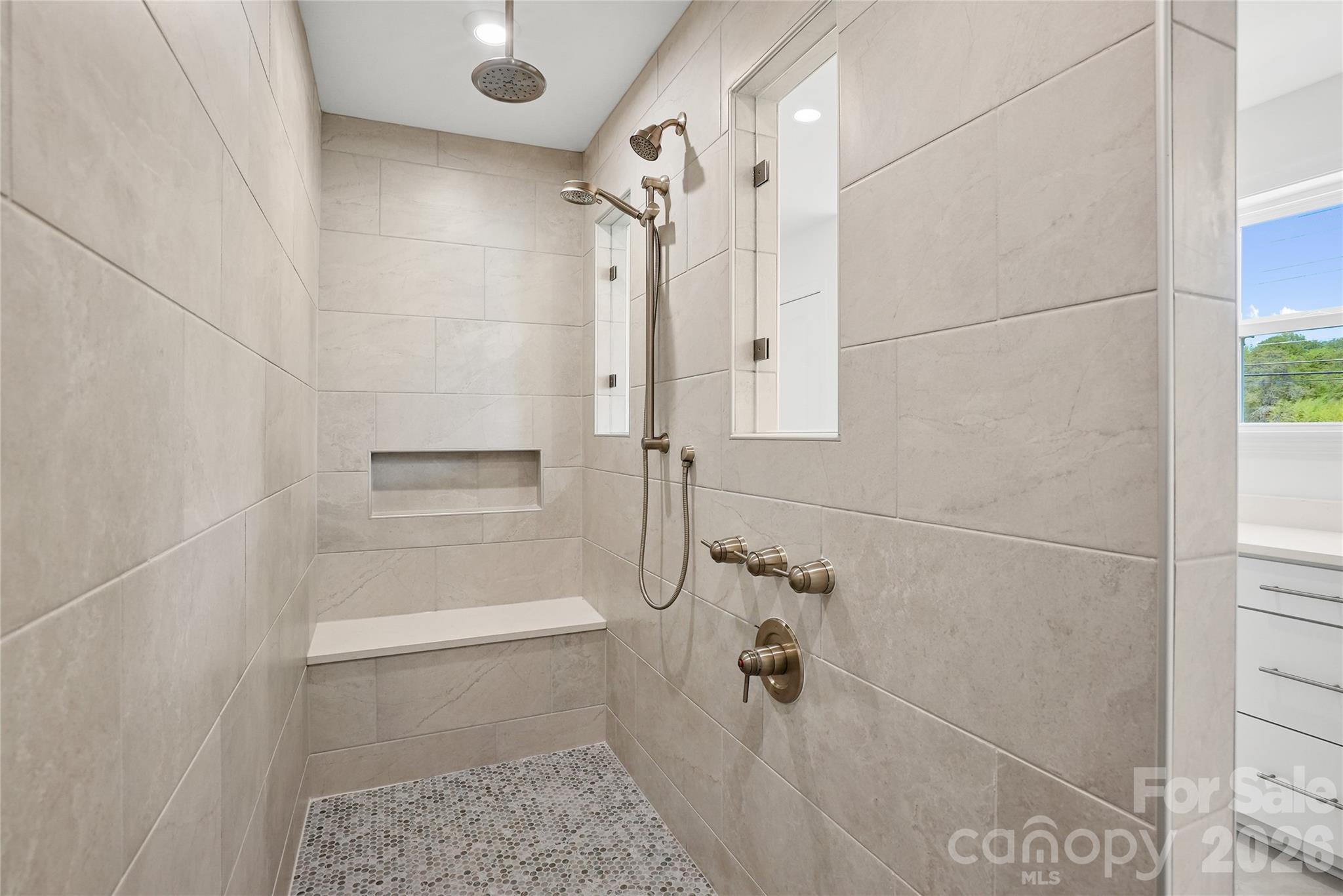 13911 Penbury Lane — Charlotte