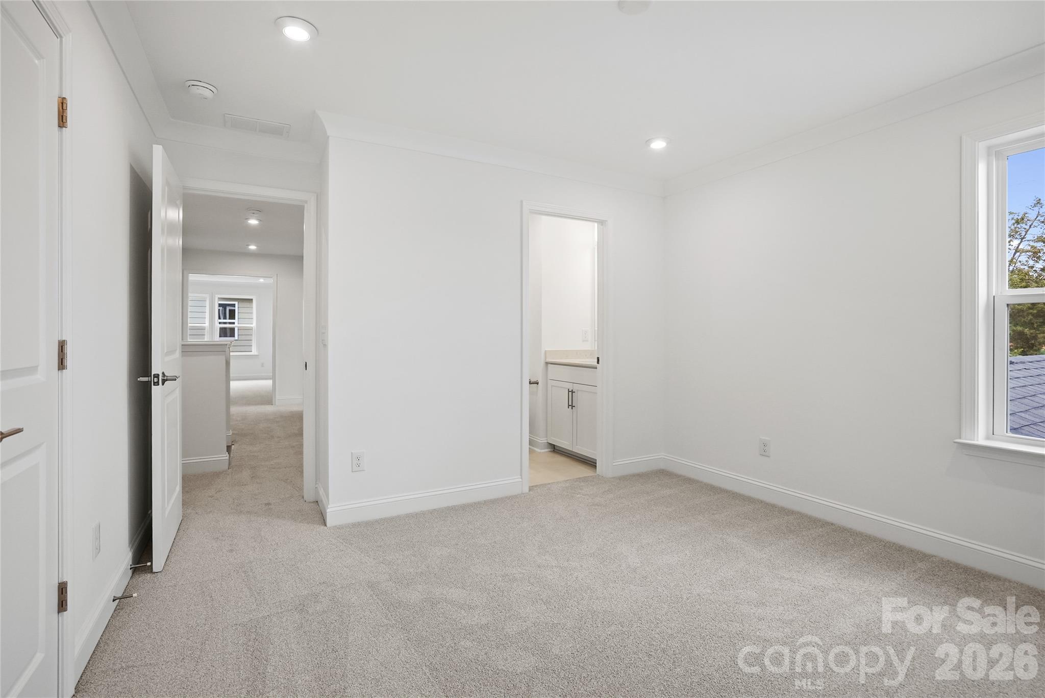 13911 Penbury Lane — Charlotte
