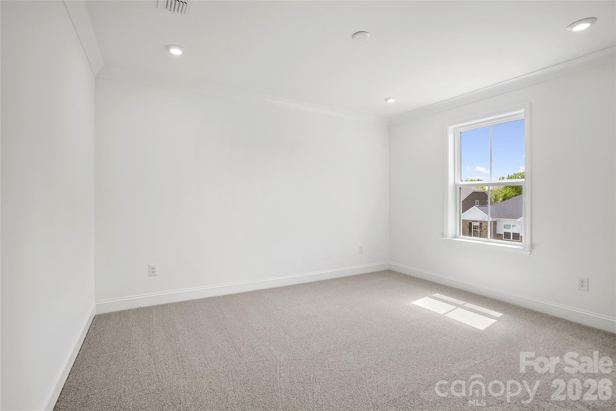 13911 Penbury Lane — Charlotte