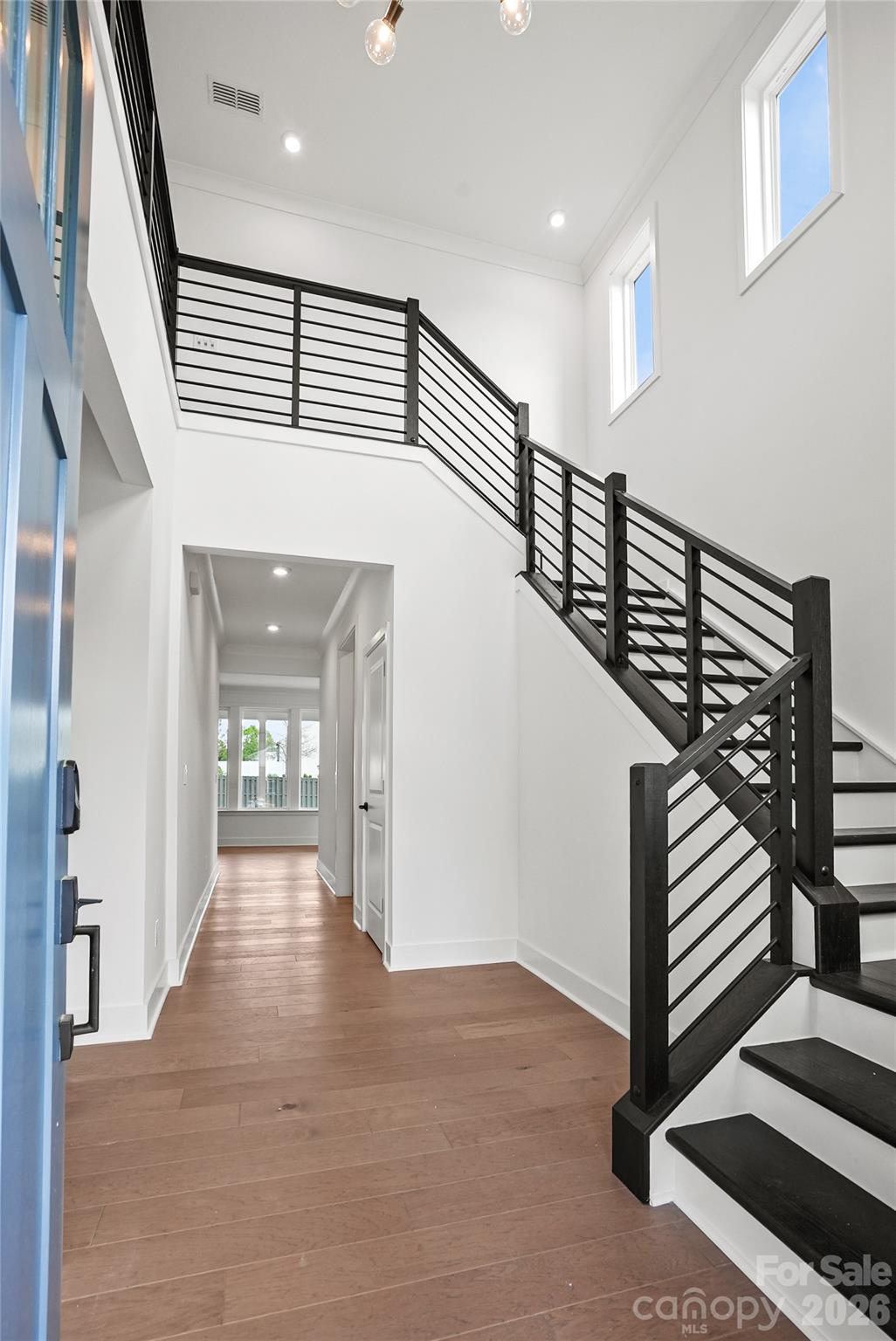 13915 Penbury Lane — Charlotte