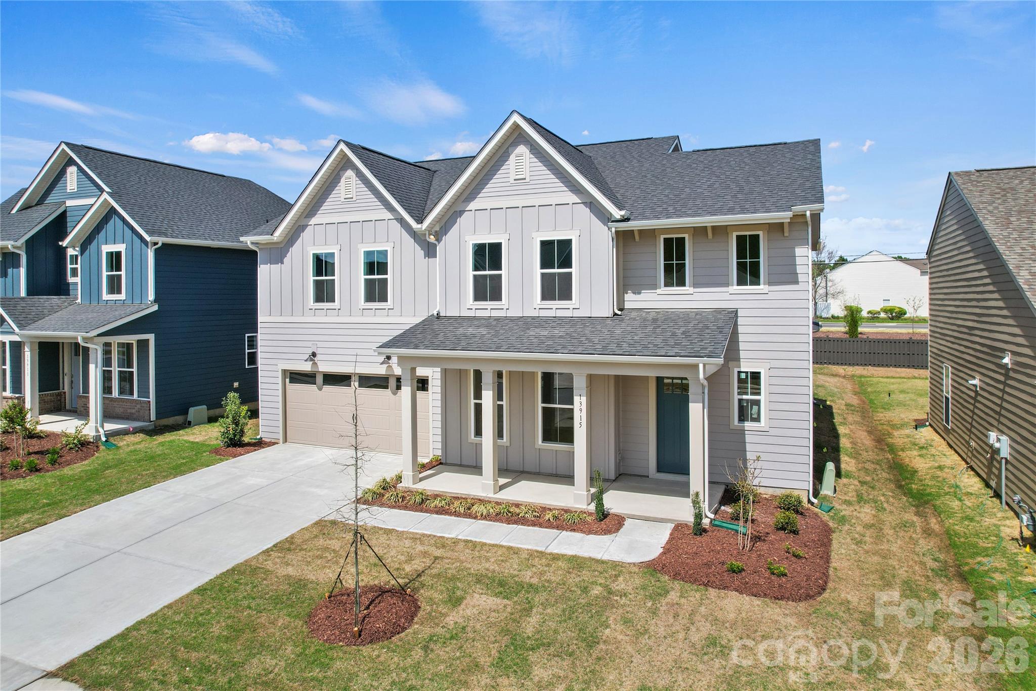 13915 Penbury Lane — Charlotte