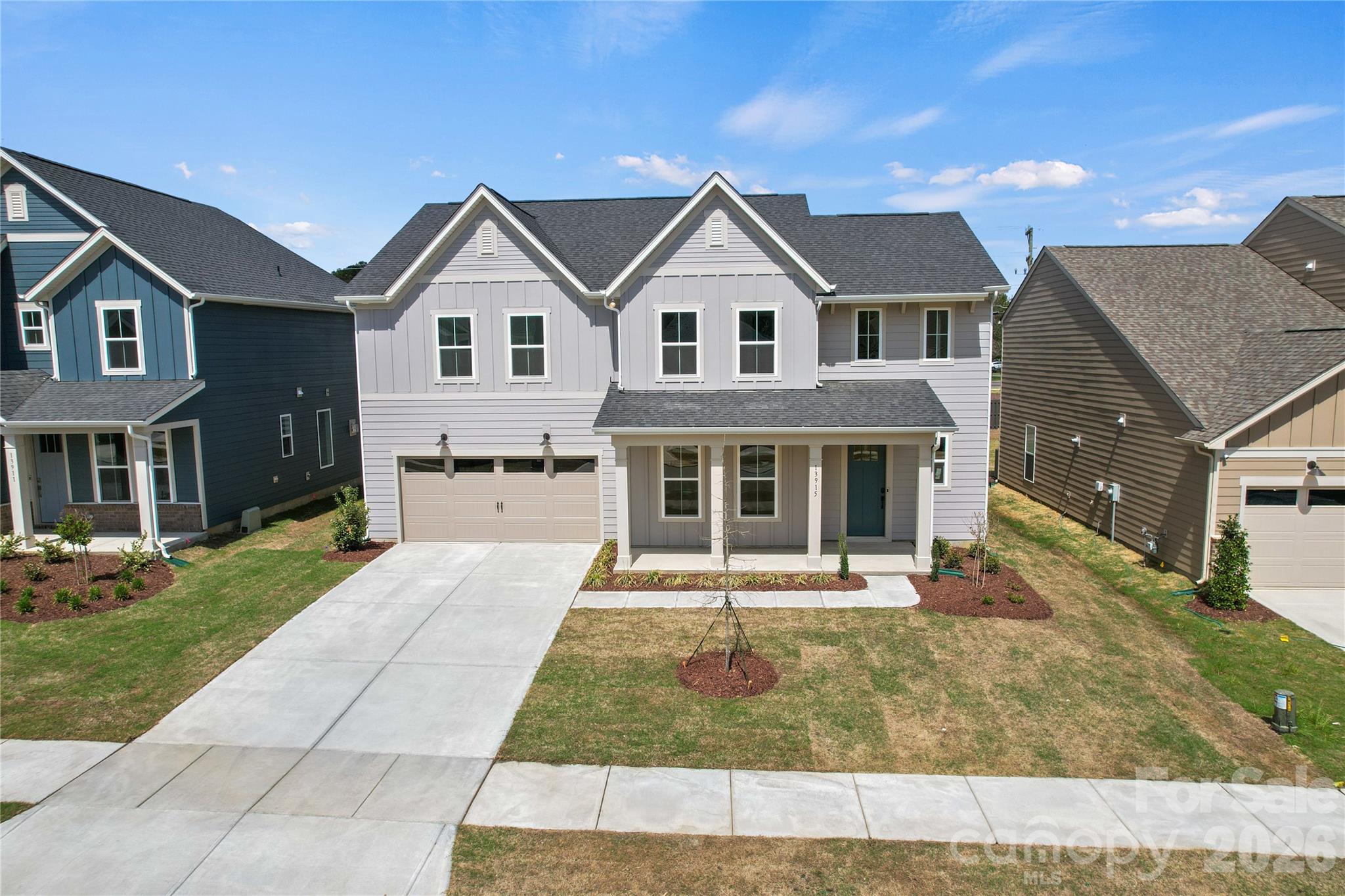 13915 Penbury Lane — Charlotte