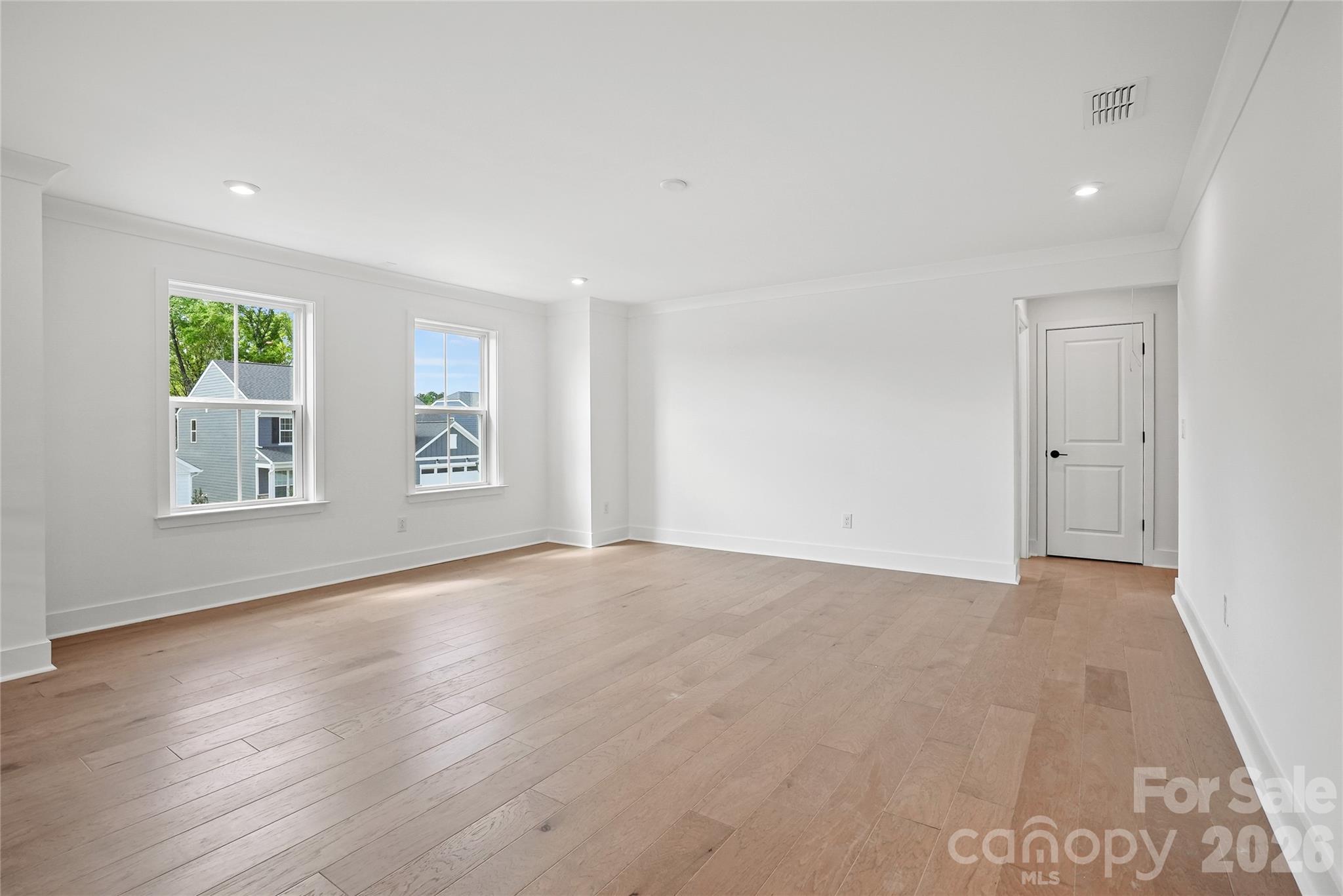13915 Penbury Lane — Charlotte