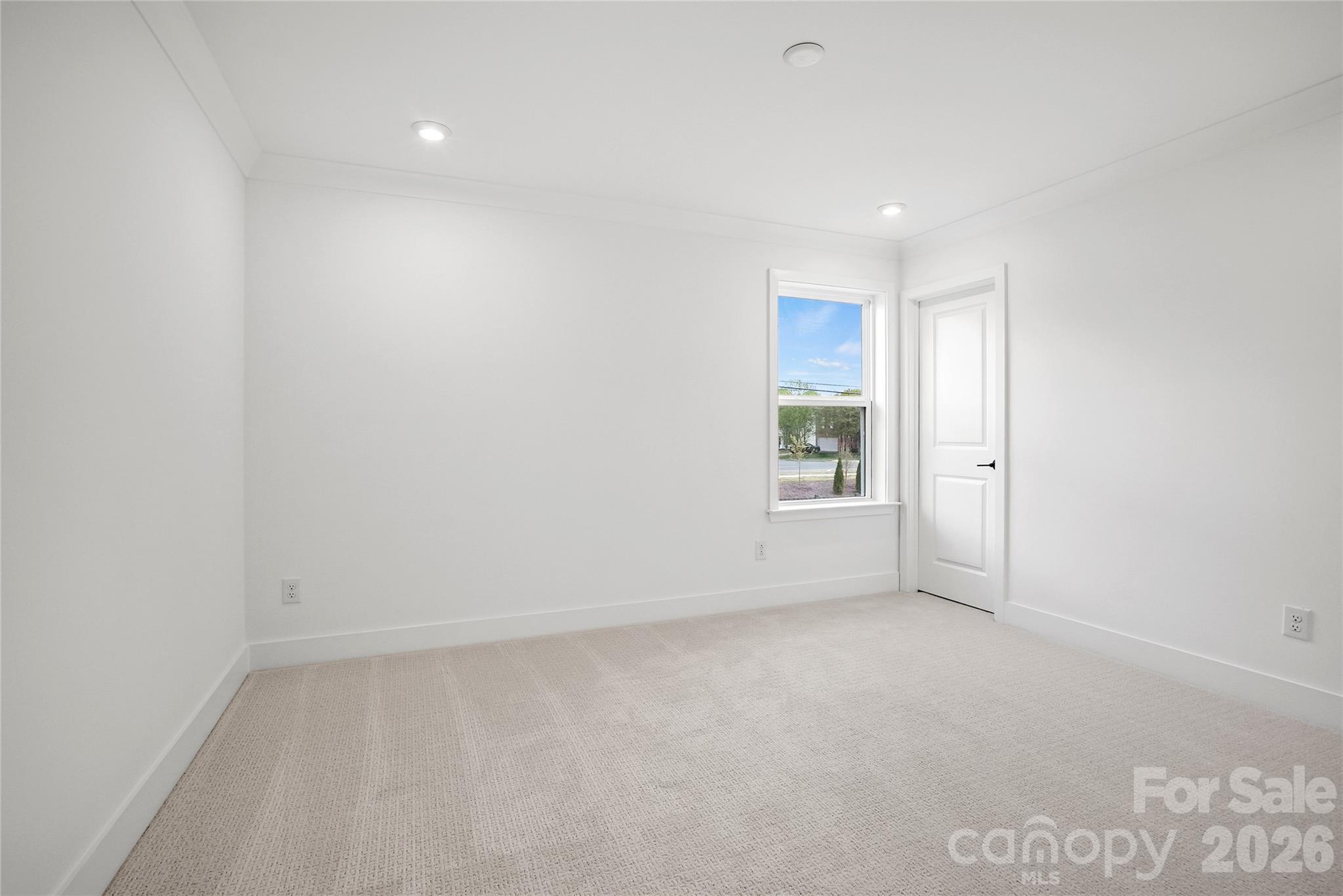 13915 Penbury Lane — Charlotte
