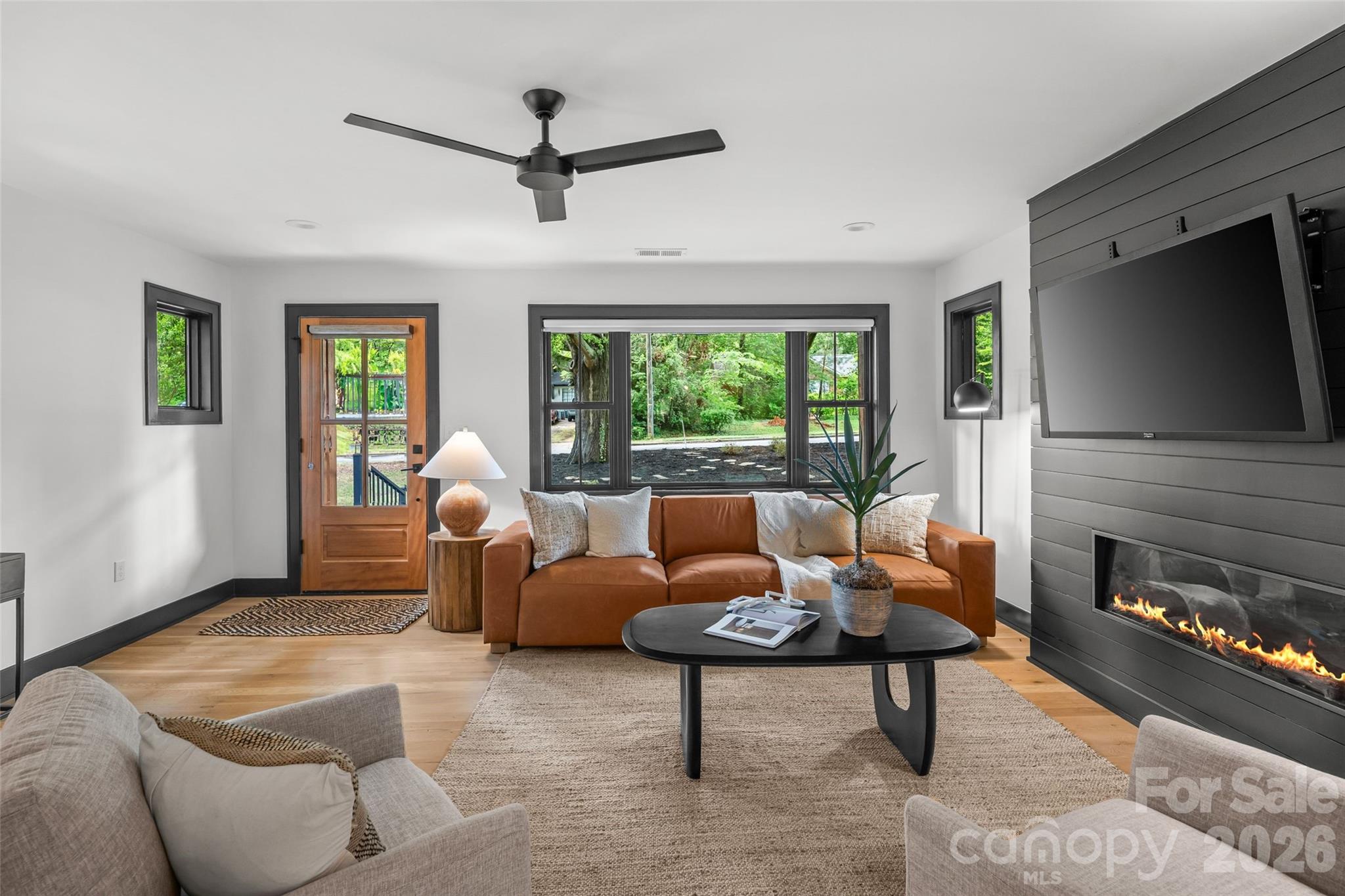1542 Carolyn Drive — Charlotte