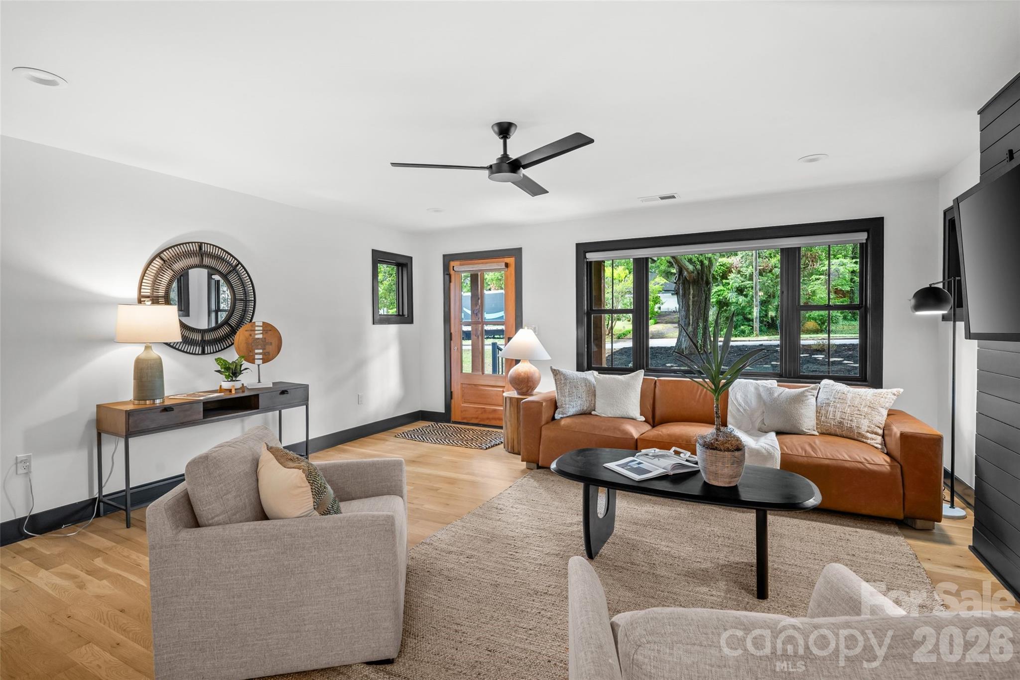 1542 Carolyn Drive — Charlotte