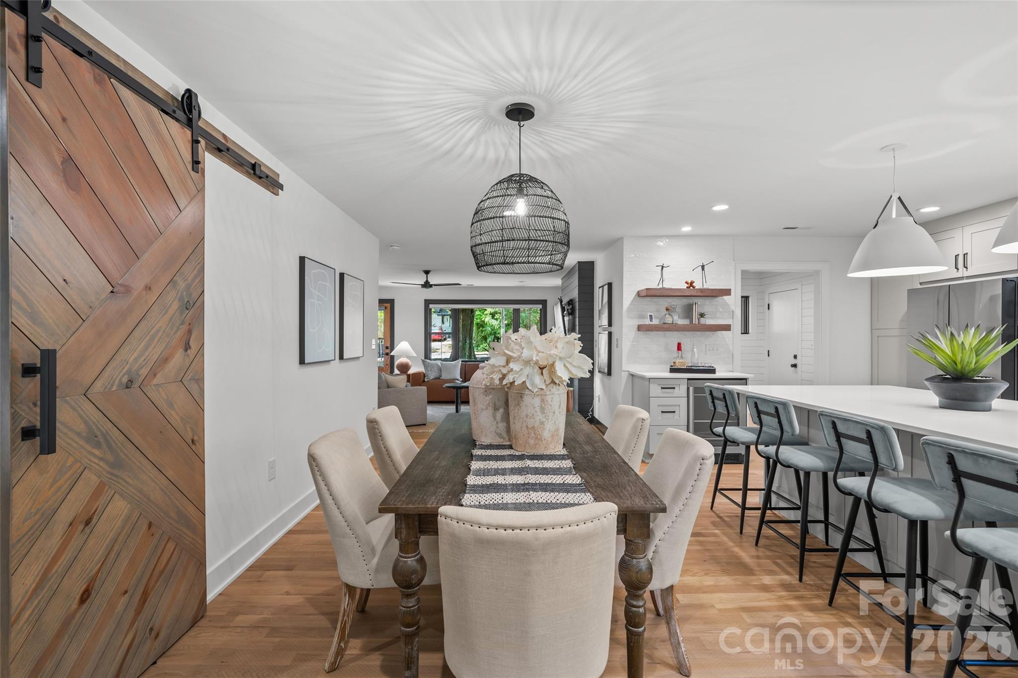 1542 Carolyn Drive — Charlotte