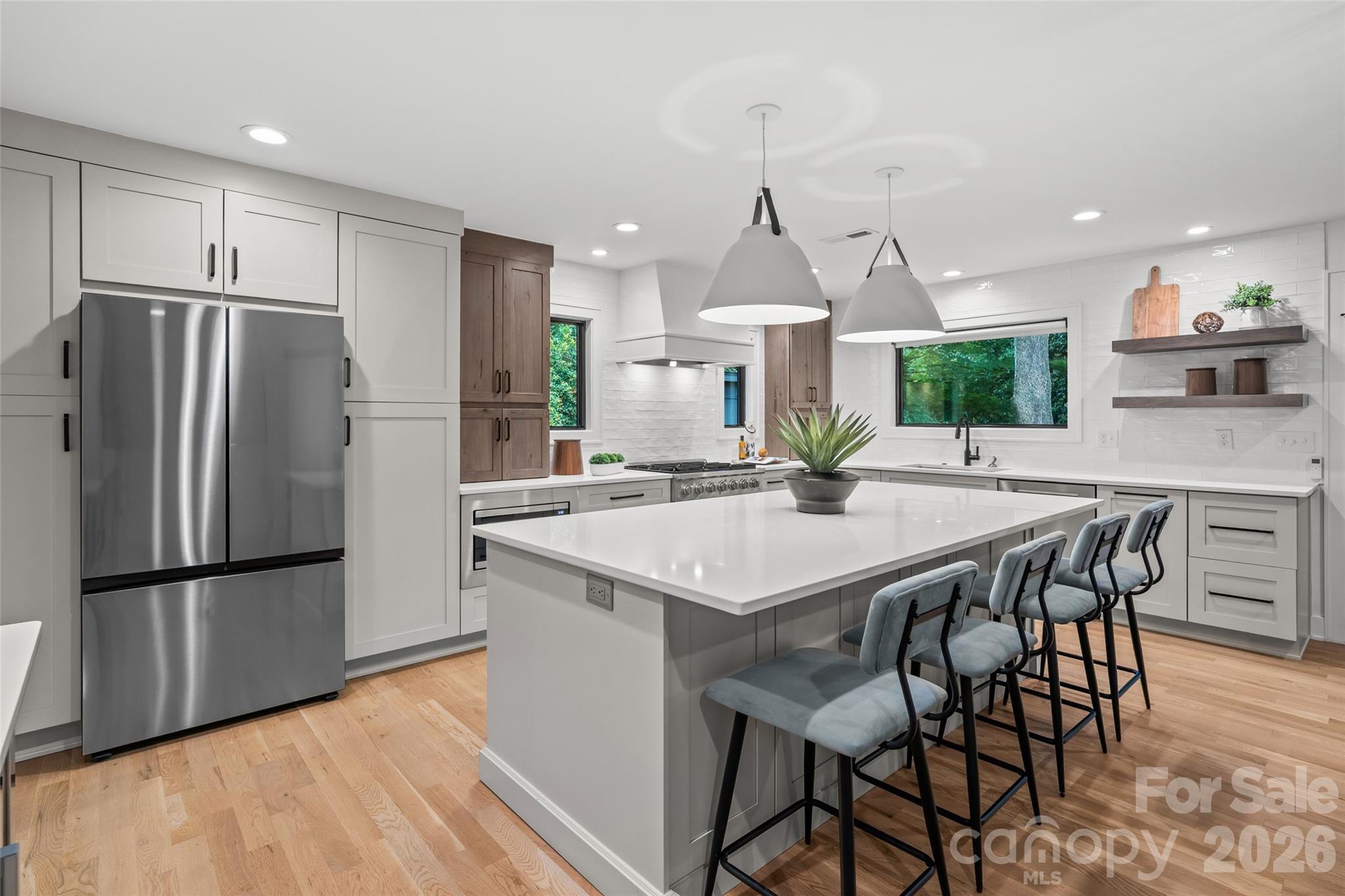 1542 Carolyn Drive — Charlotte