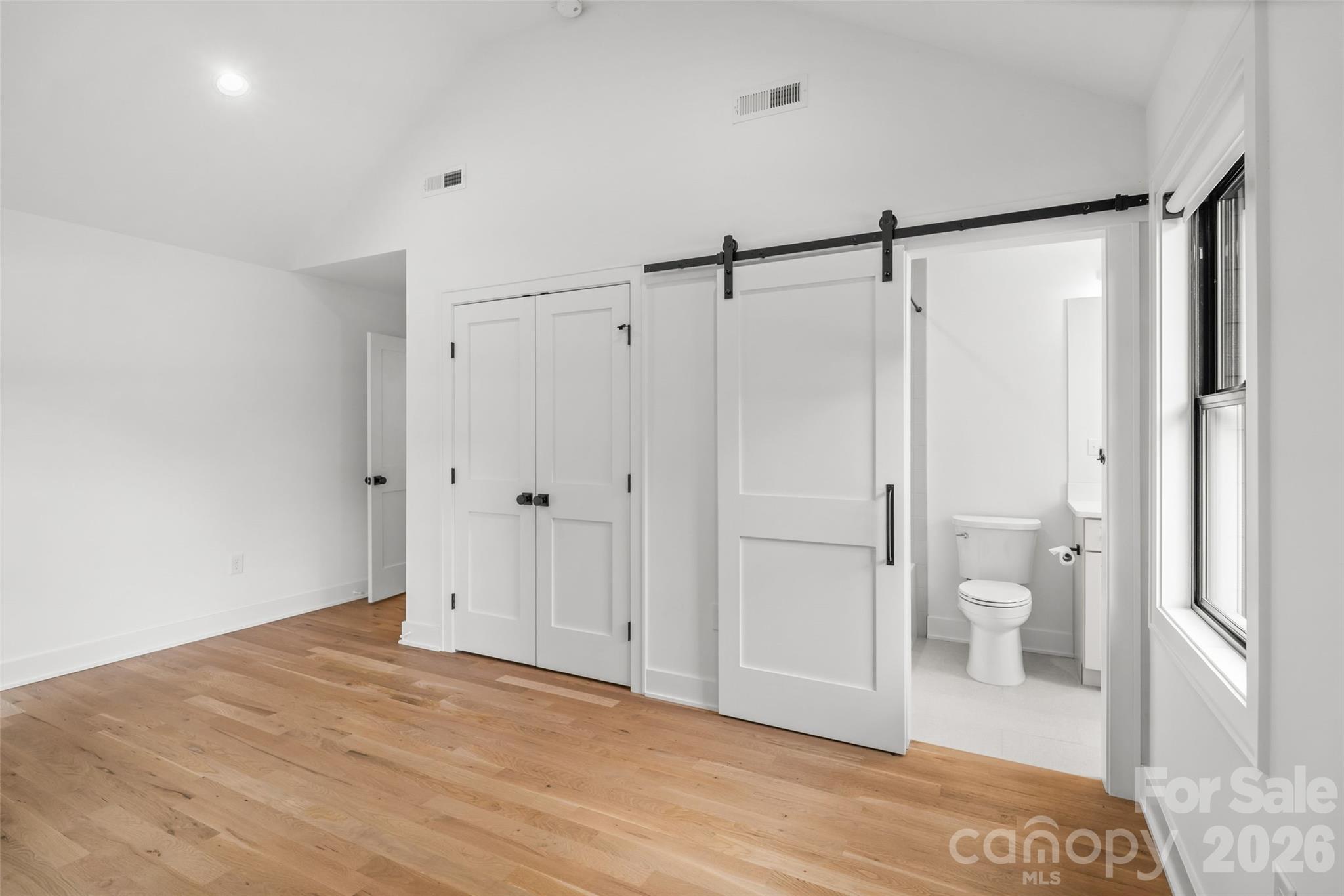 1542 Carolyn Drive — Charlotte