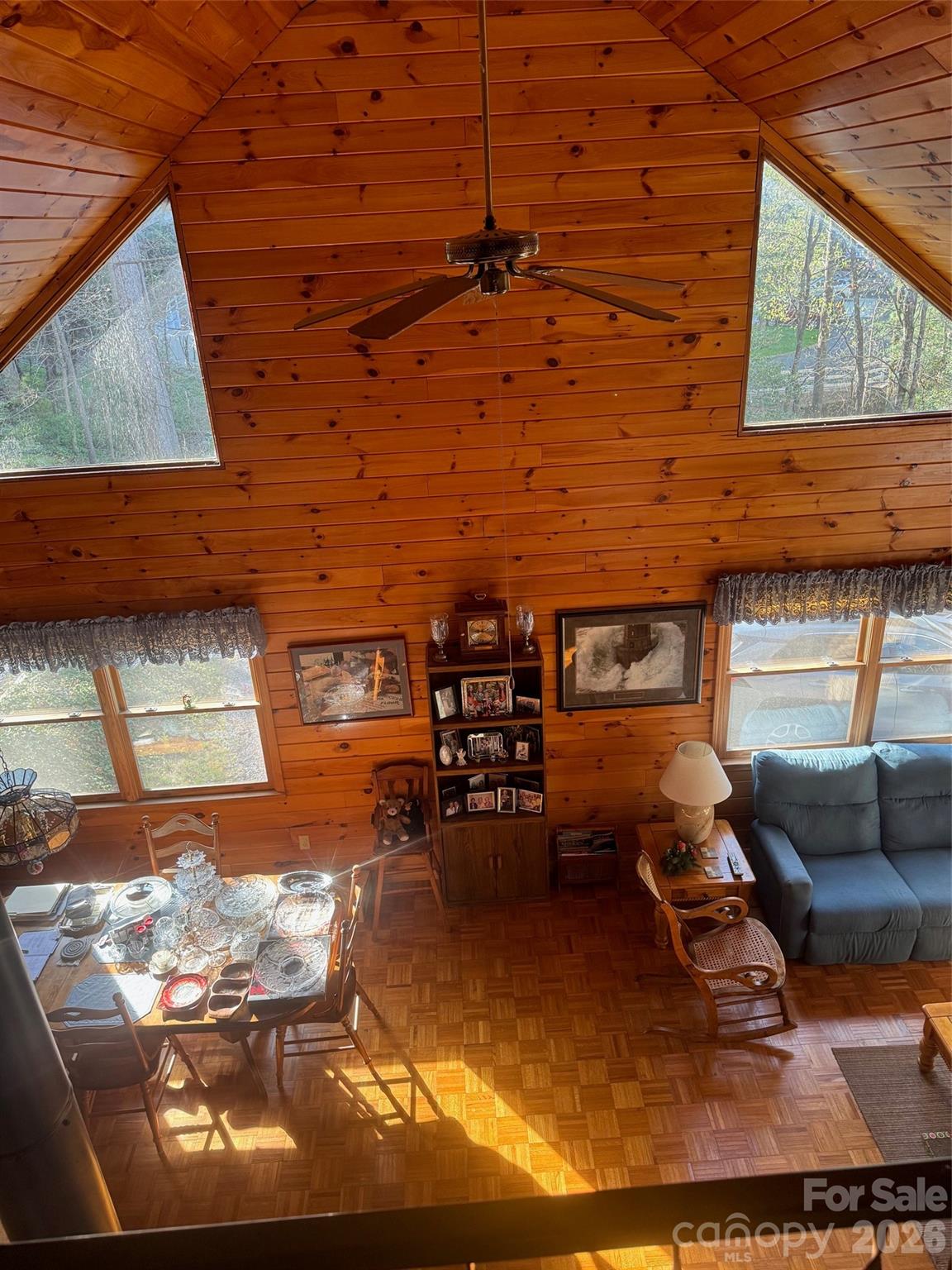 315 N River Road — Sylva