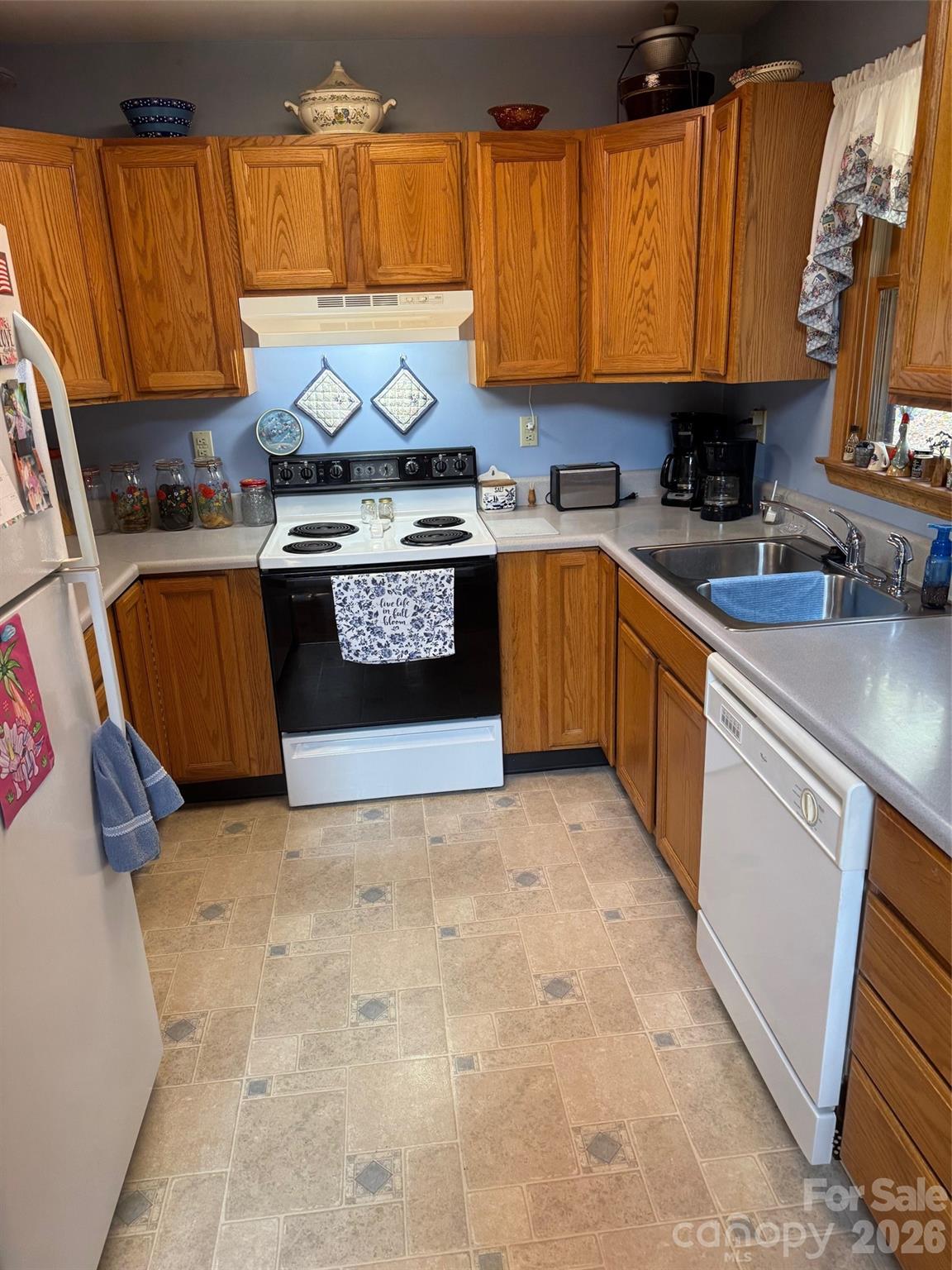 315 N River Road — Sylva