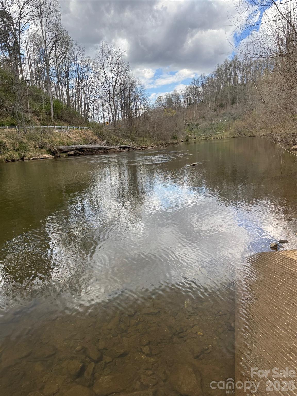 315 N River Road — Sylva