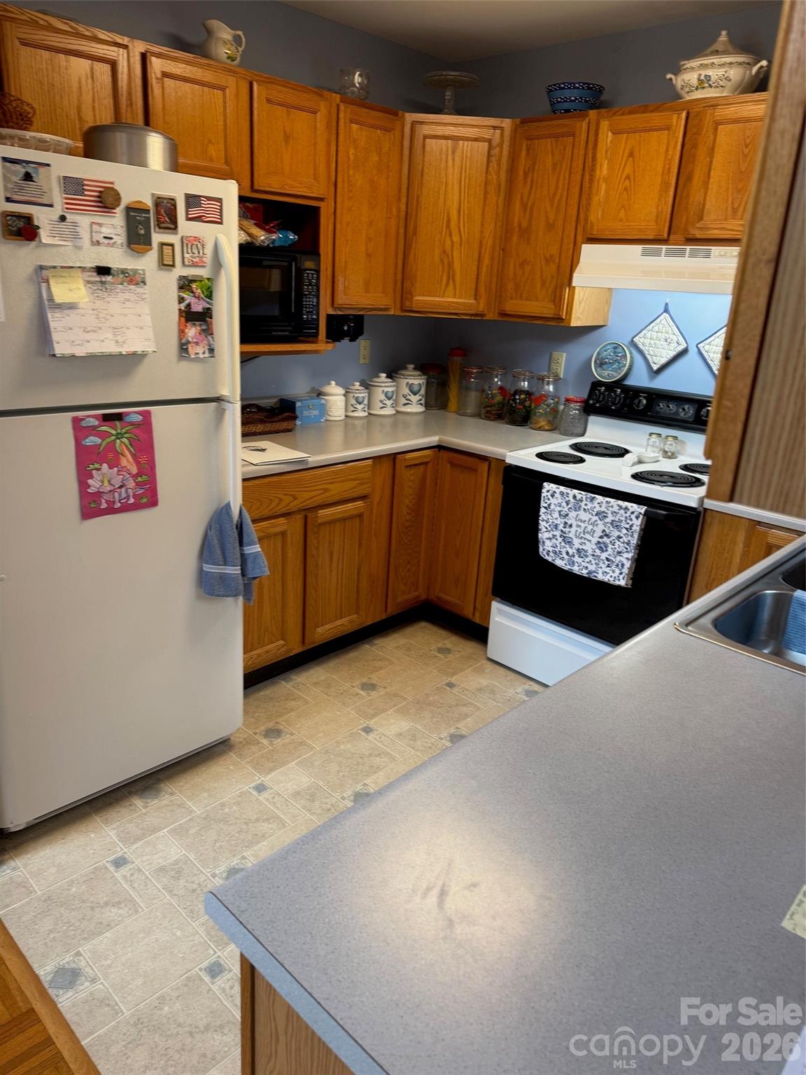 315 N River Road — Sylva