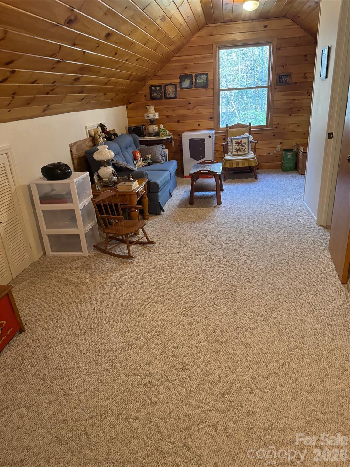 315 N River Road — Sylva