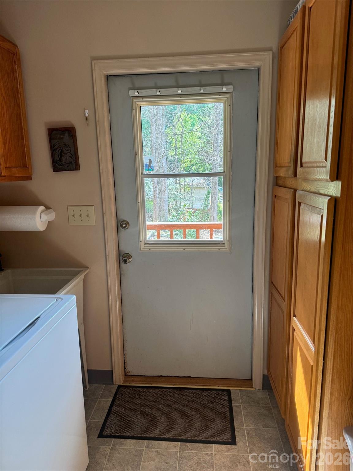 315 N River Road — Sylva