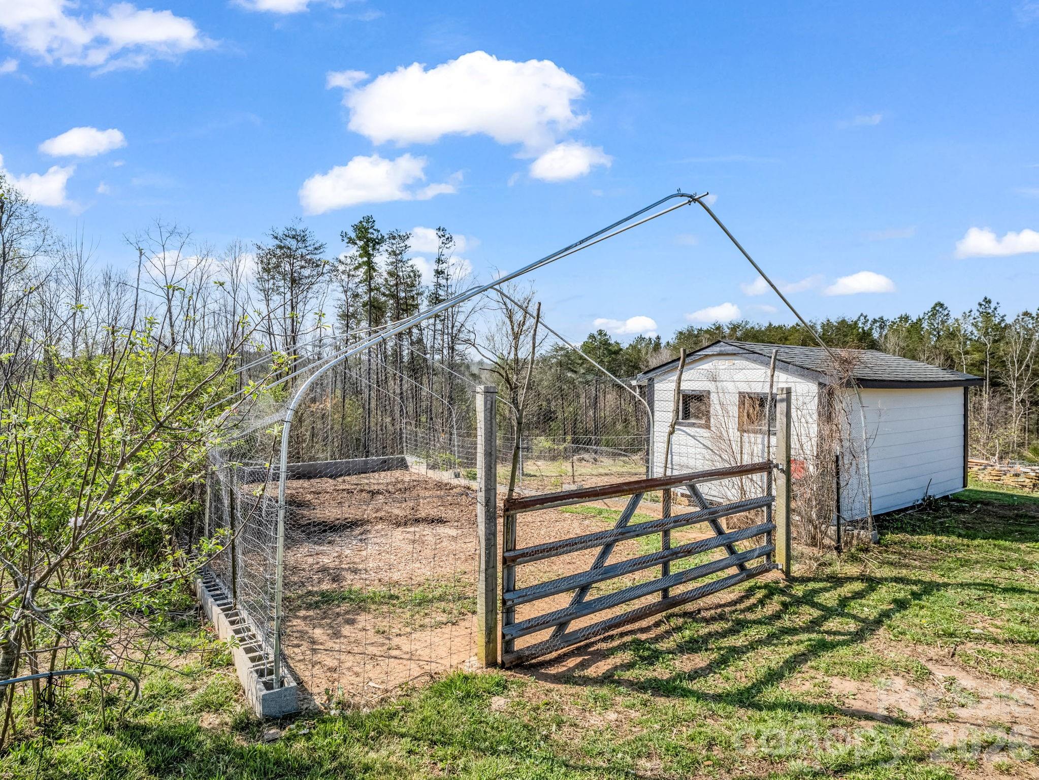990 Romey Campbell Road — Ellenboro