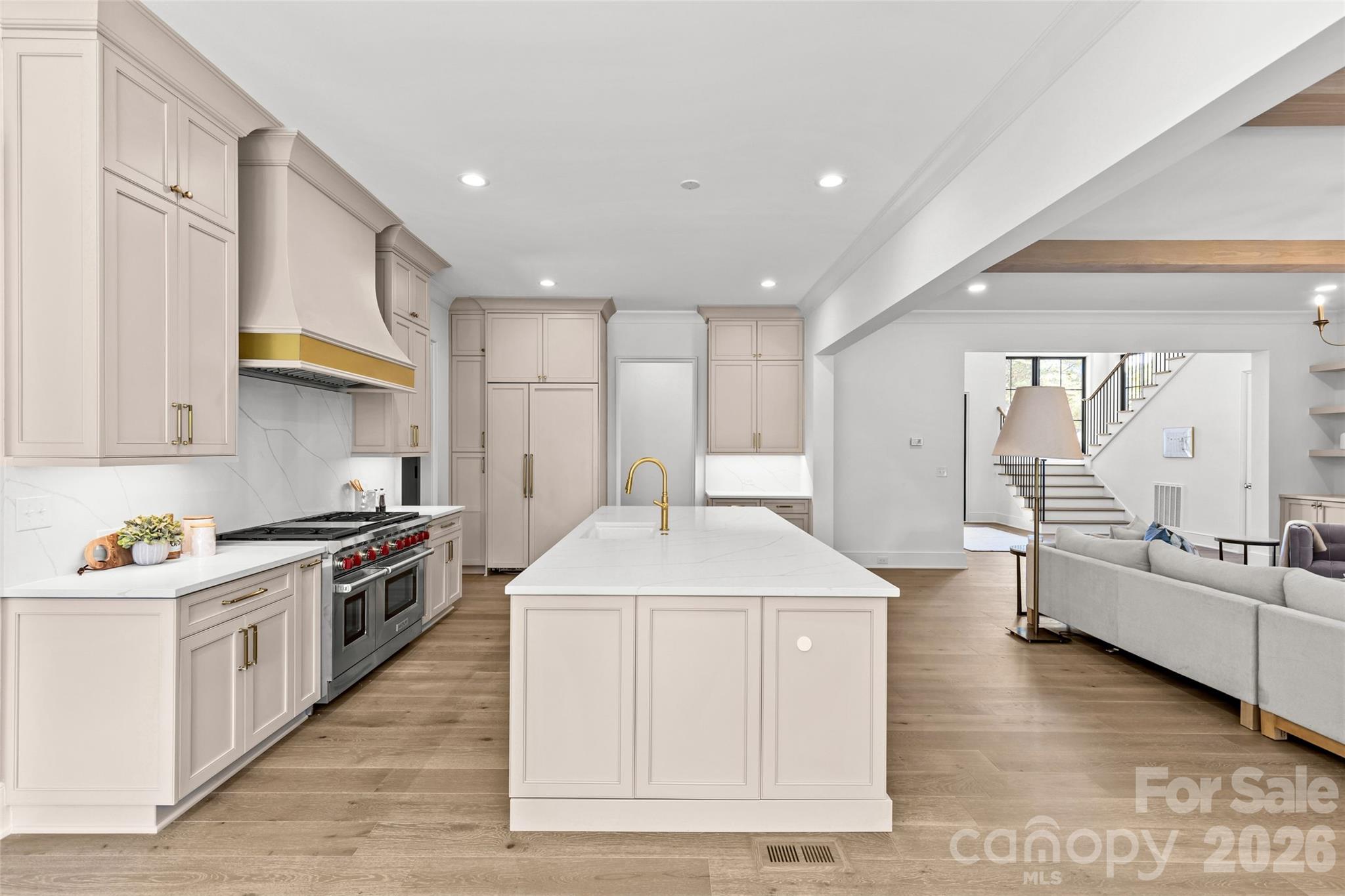 1321 Ferncliff Road — Charlotte
