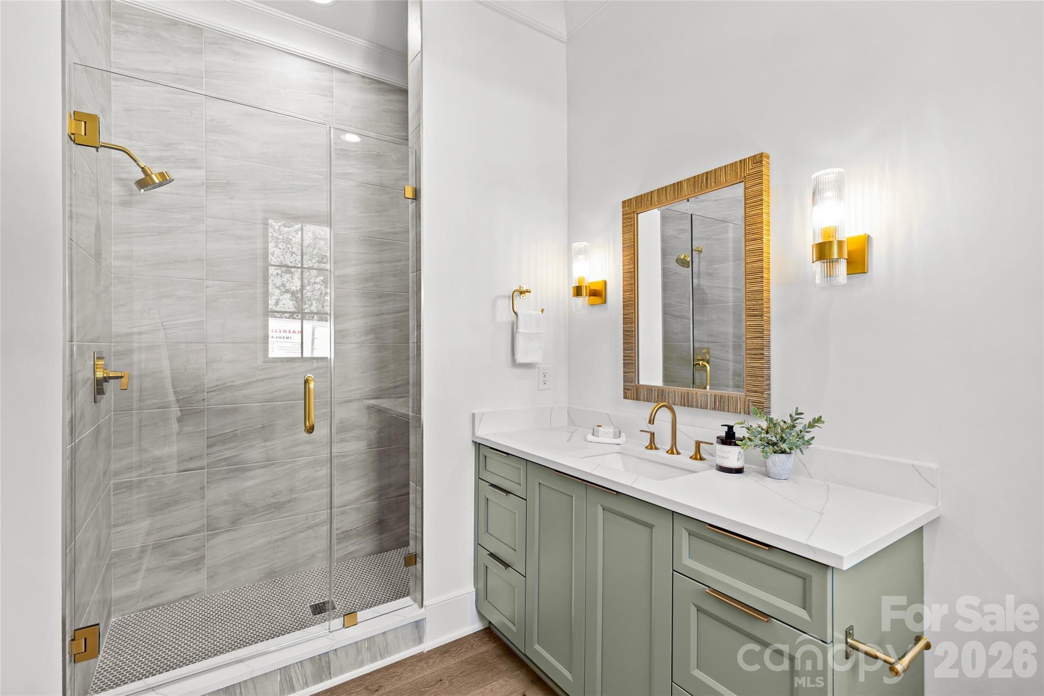 1321 Ferncliff Road — Charlotte
