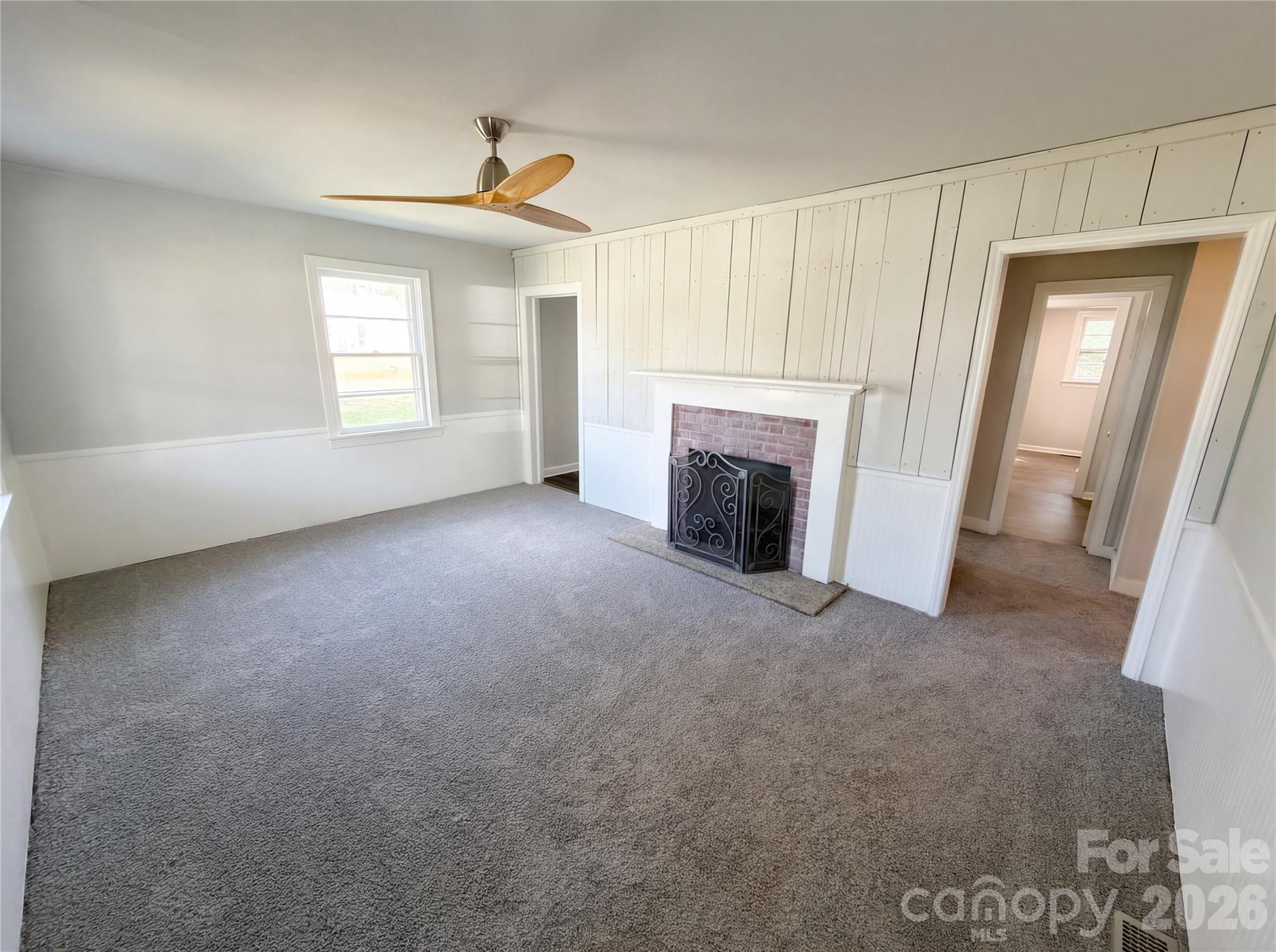 1114 Grace Avenue — Lancaster