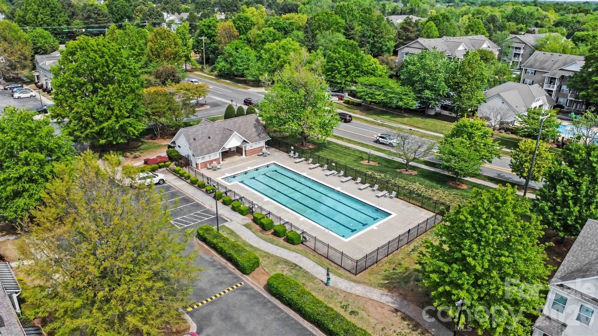 13504 Calloway Glen Drive — Charlotte