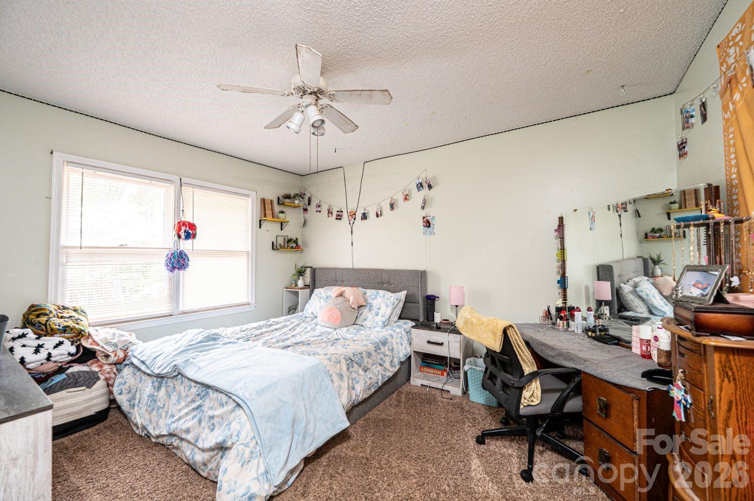 70 Sienna Drive — Hickory
