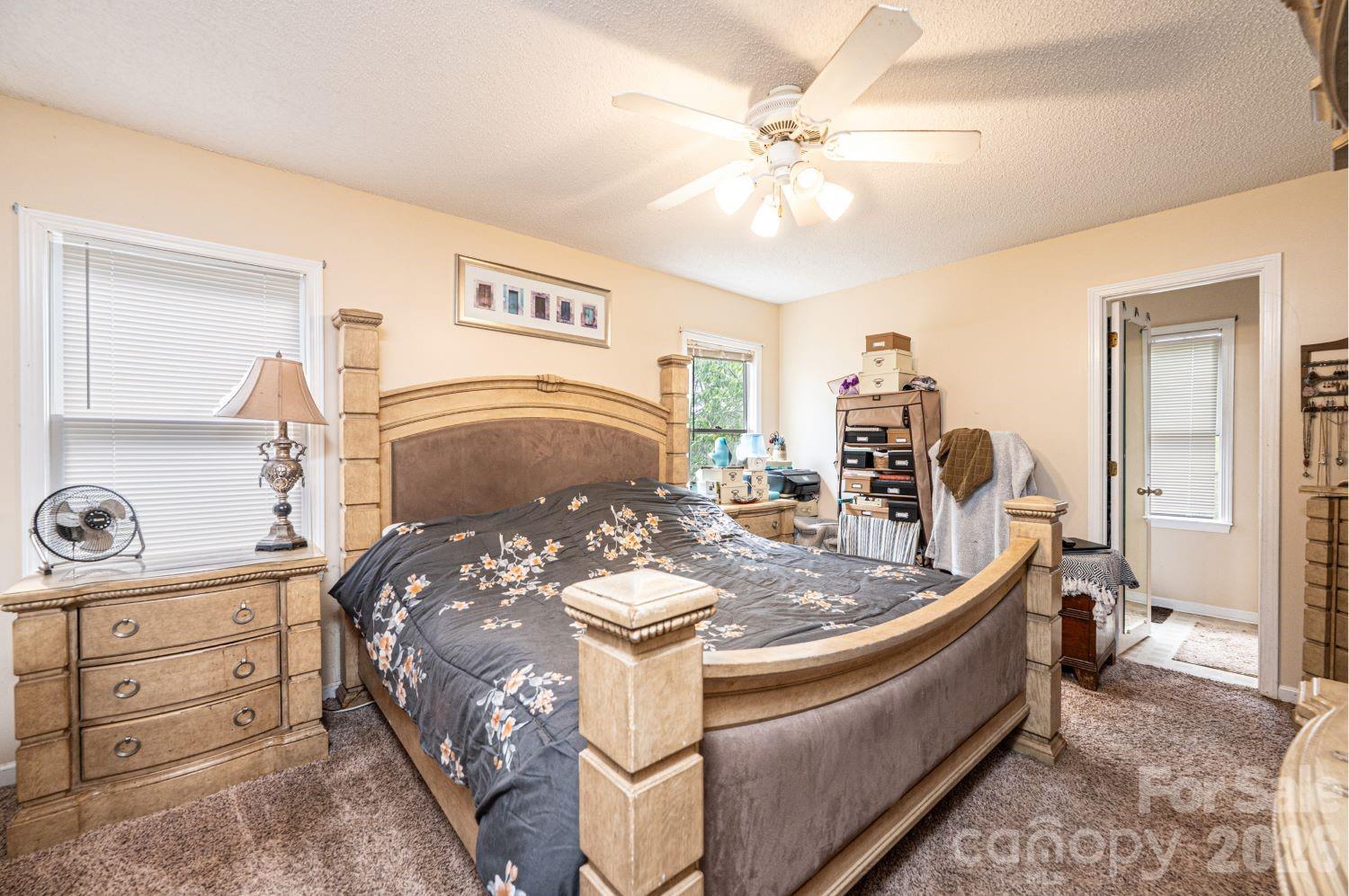 70 Sienna Drive — Hickory