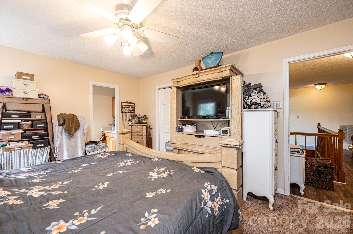 70 Sienna Drive — Hickory