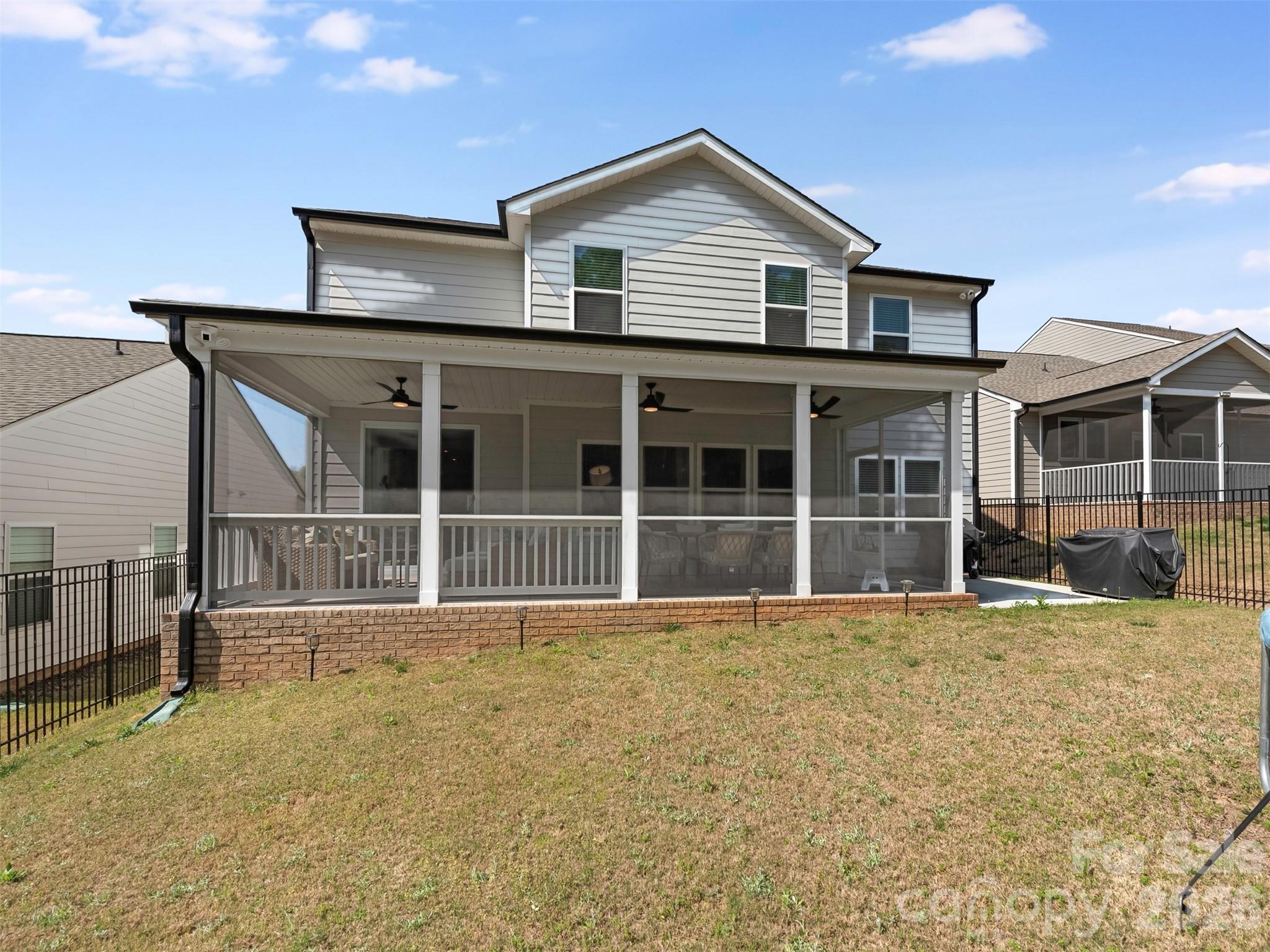 966 Scotch Meadows Loop — Monroe