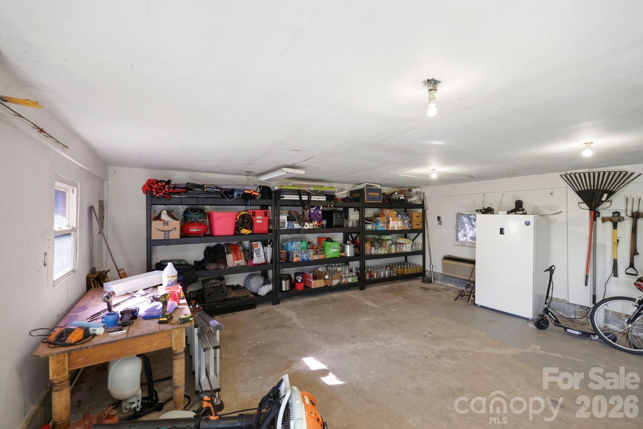 112 Gibbs Street — Hendersonville