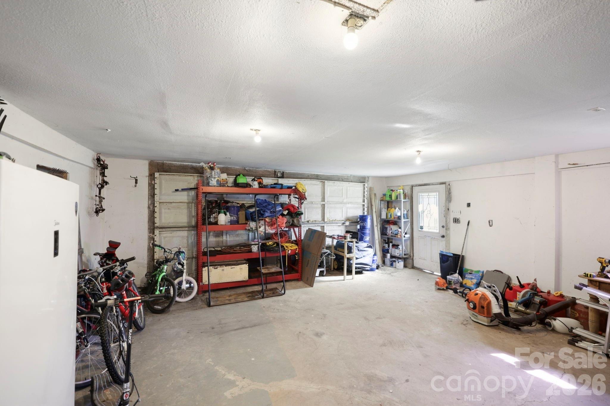 112 Gibbs Street — Hendersonville