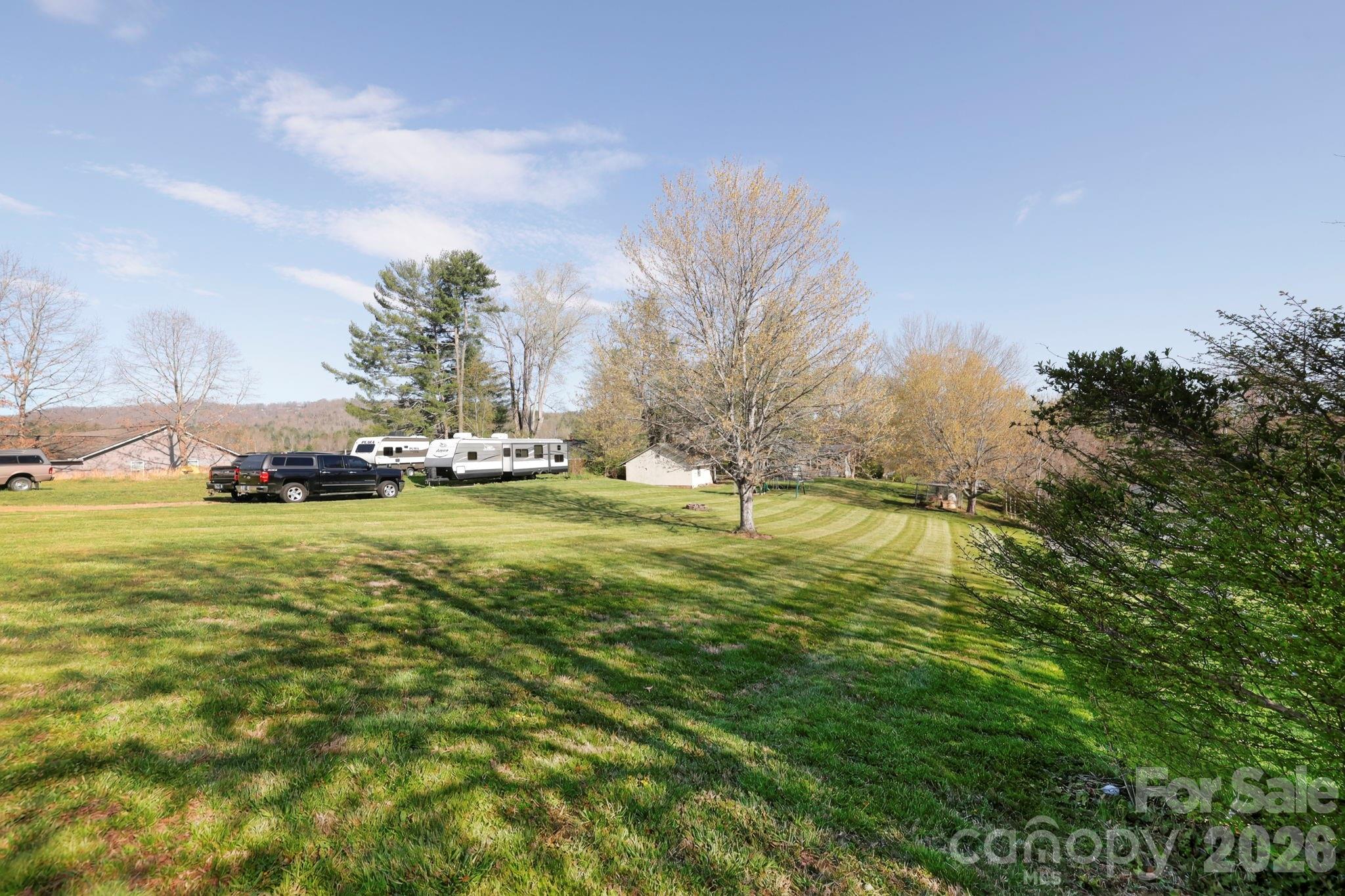 112 Gibbs Street — Hendersonville