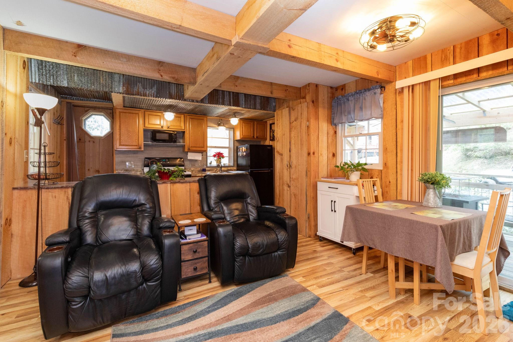 2670 Dicks Creek Road — Whittier