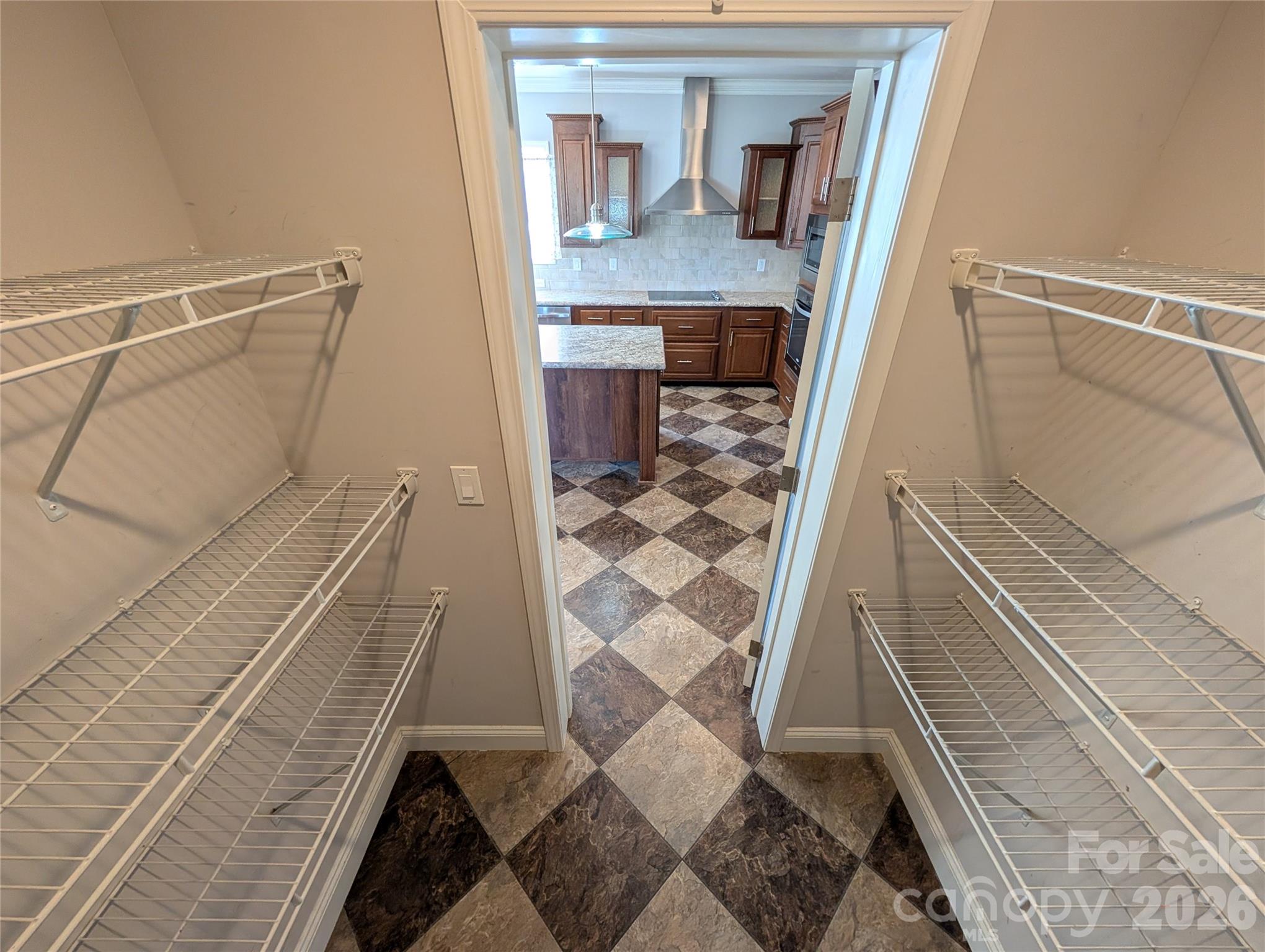 11811 Moores Chapel Road — Charlotte