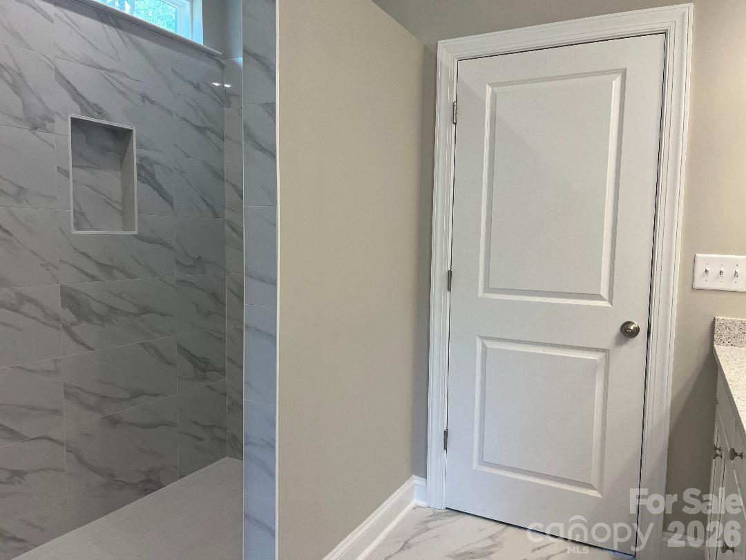 12321 Edna Drive — Huntersville