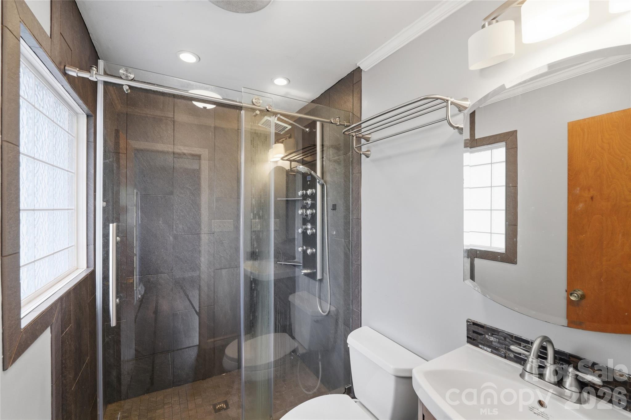 7323 Dallas Cherryville Highway — Cherryville