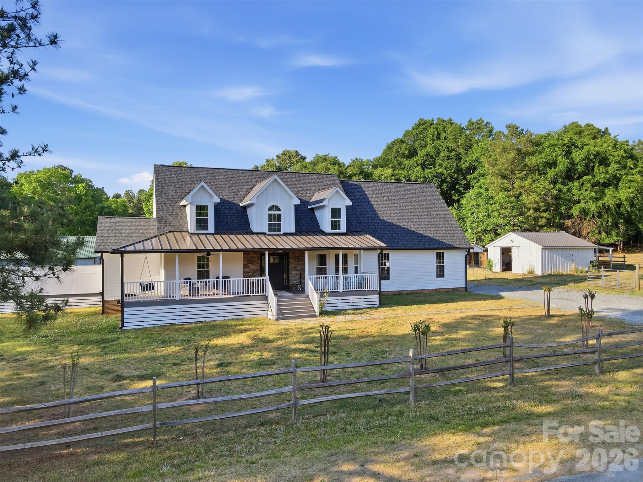 7332 Bailywick Drive — Waxhaw