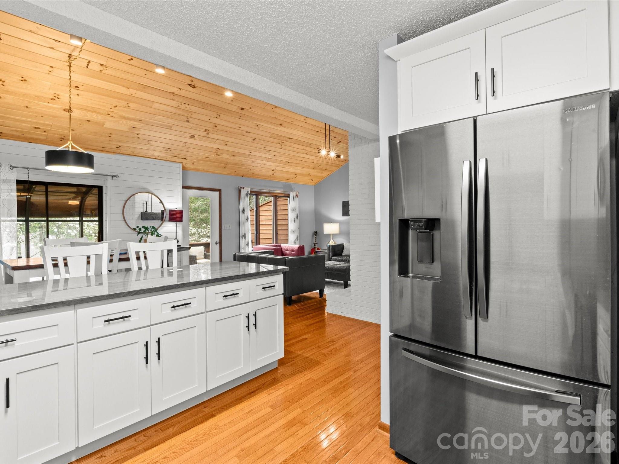 504 Woodfield Drive — Asheville