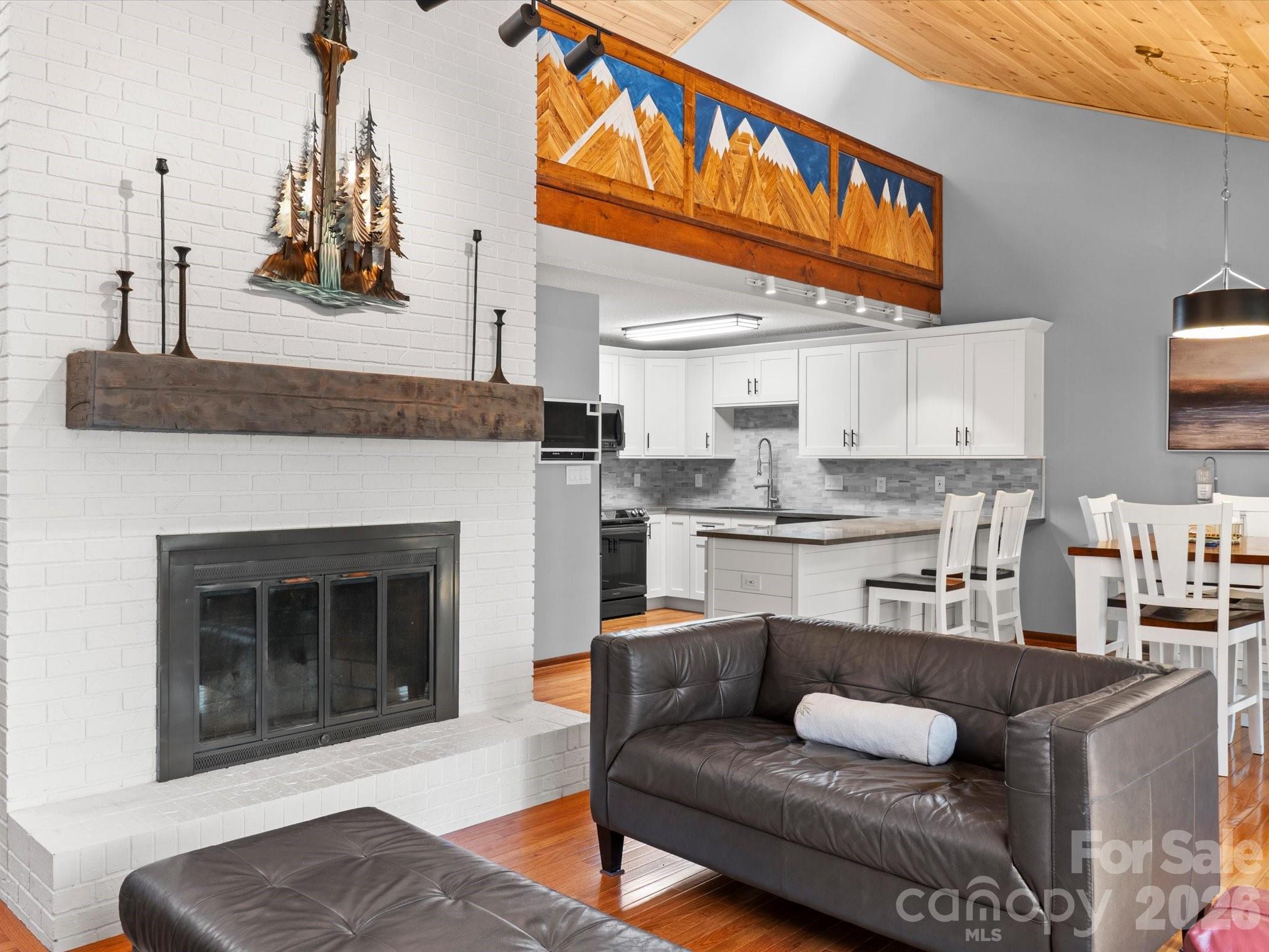 504 Woodfield Drive — Asheville