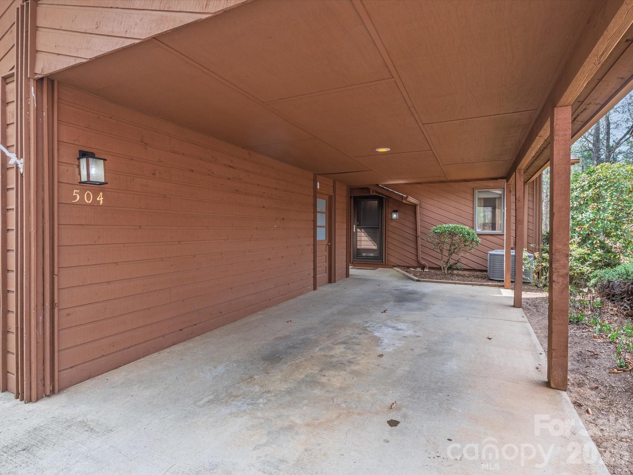 504 Woodfield Drive — Asheville