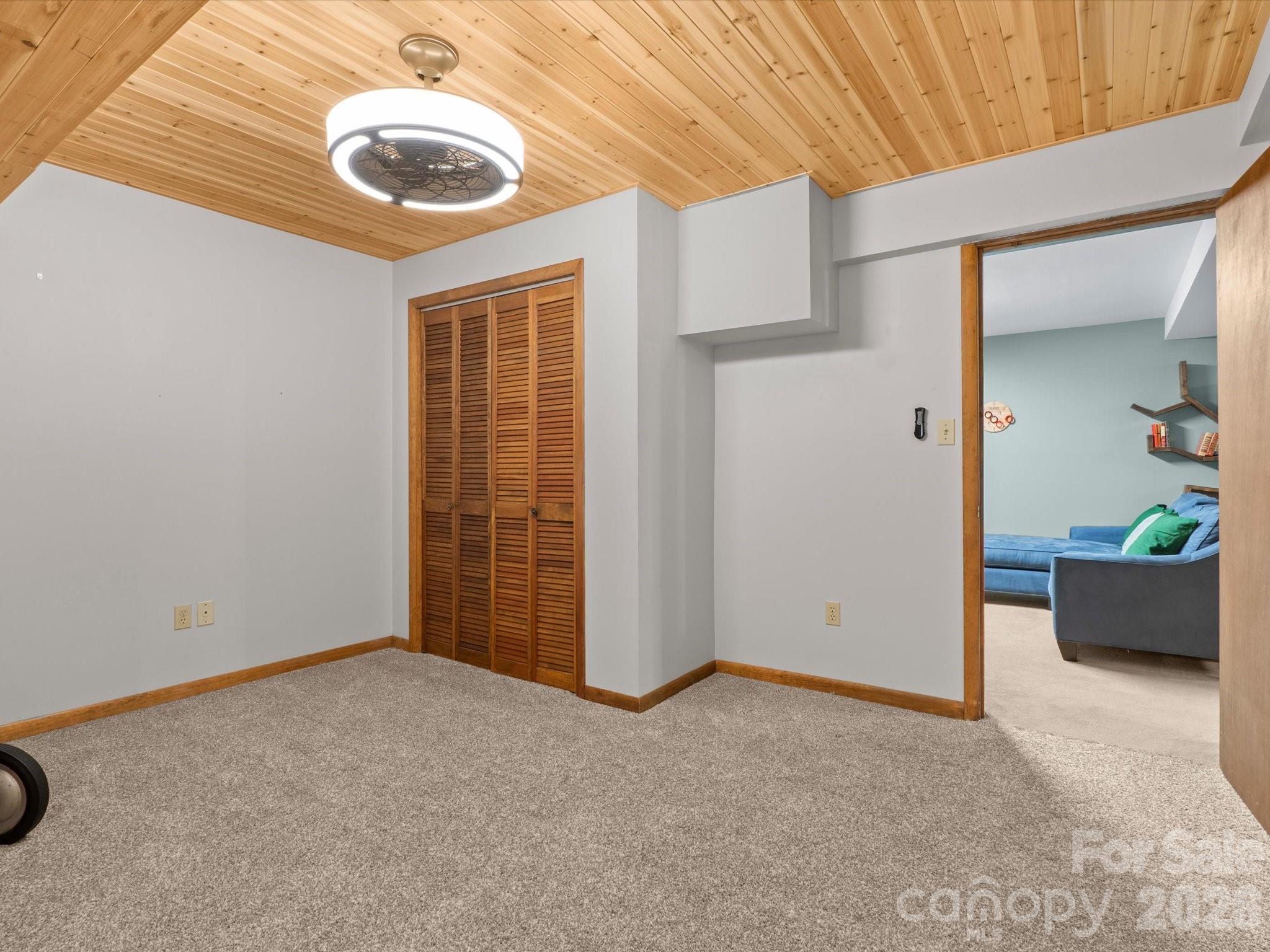 504 Woodfield Drive — Asheville