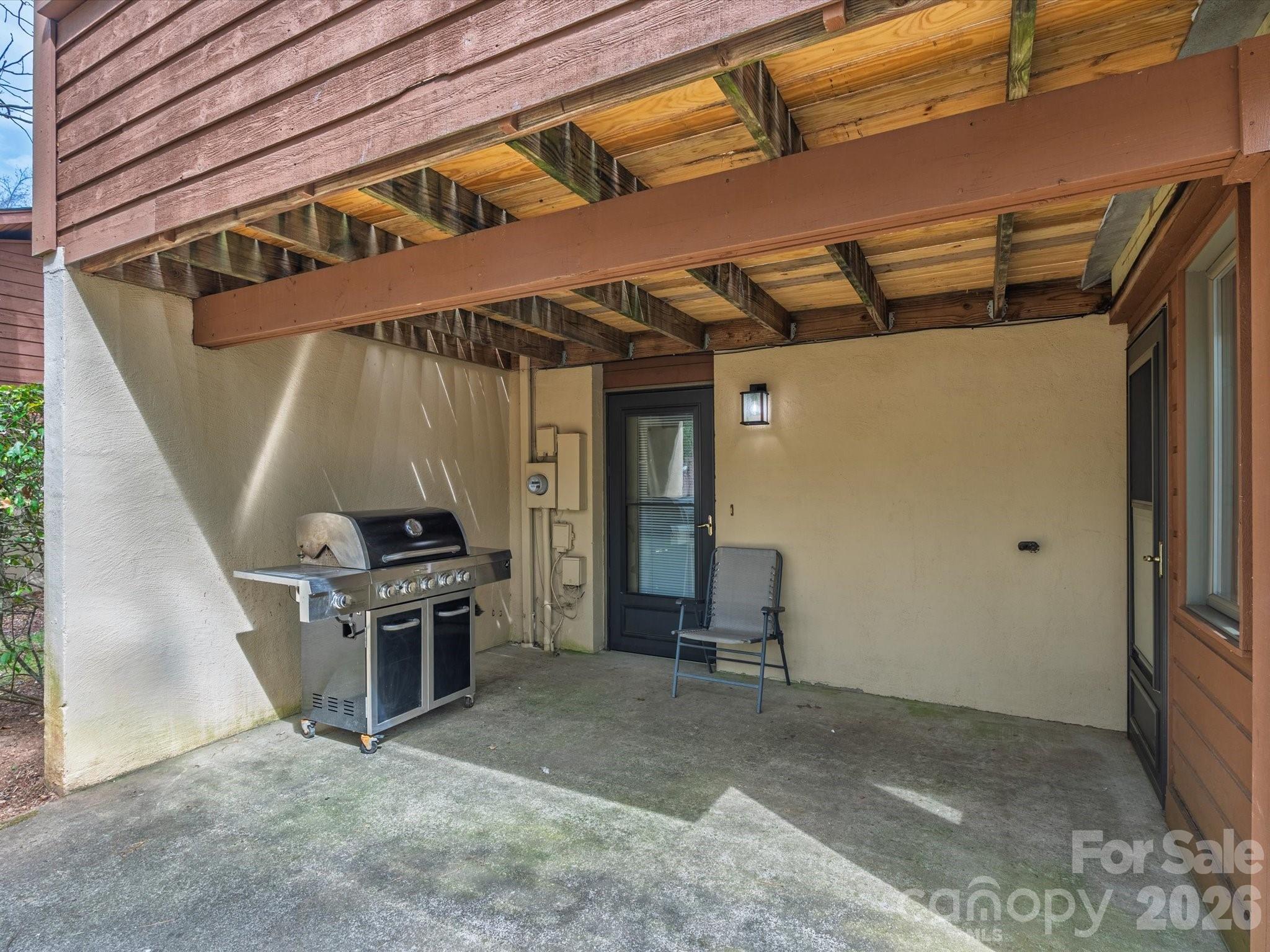 504 Woodfield Drive — Asheville