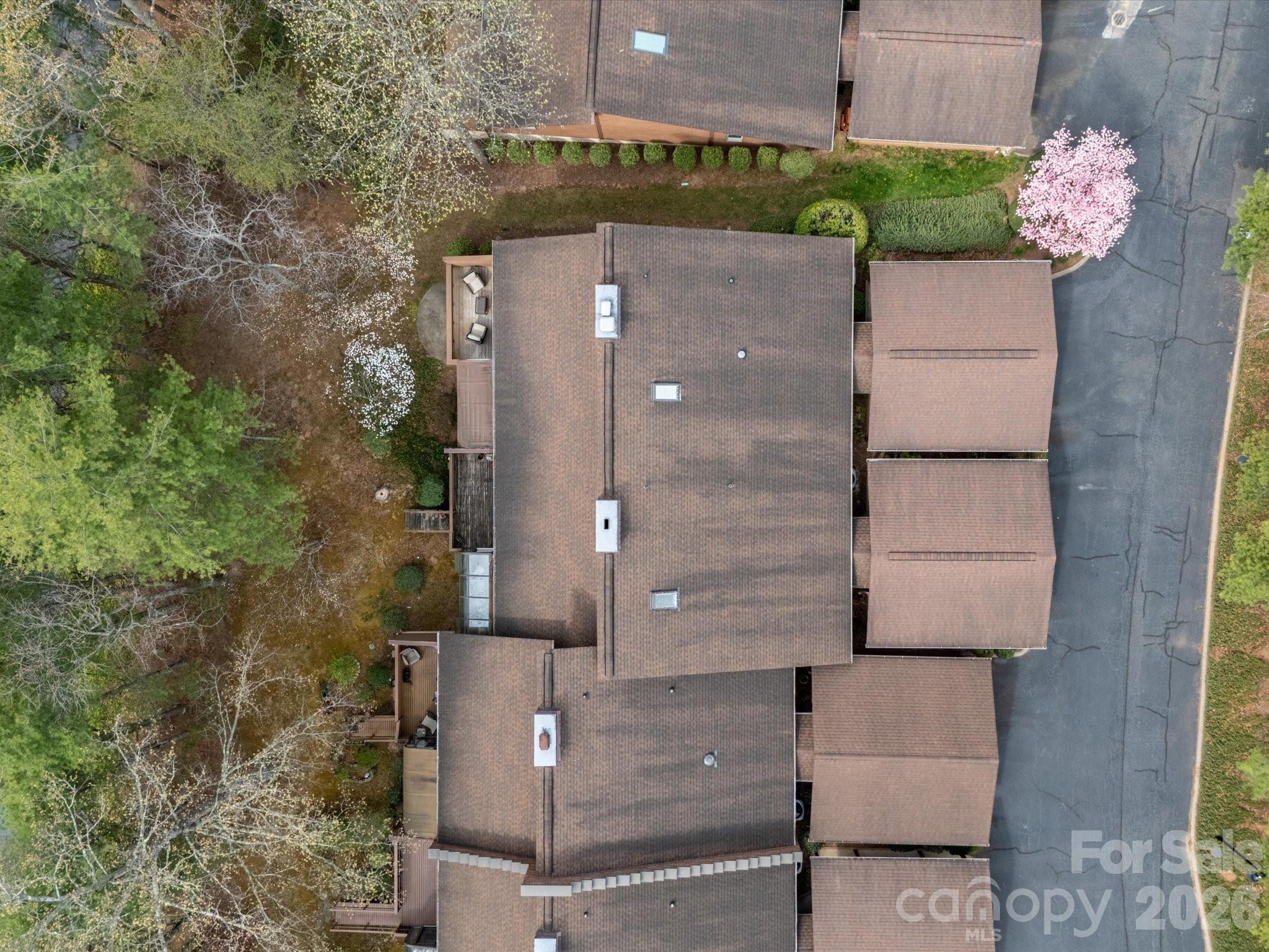 504 Woodfield Drive — Asheville