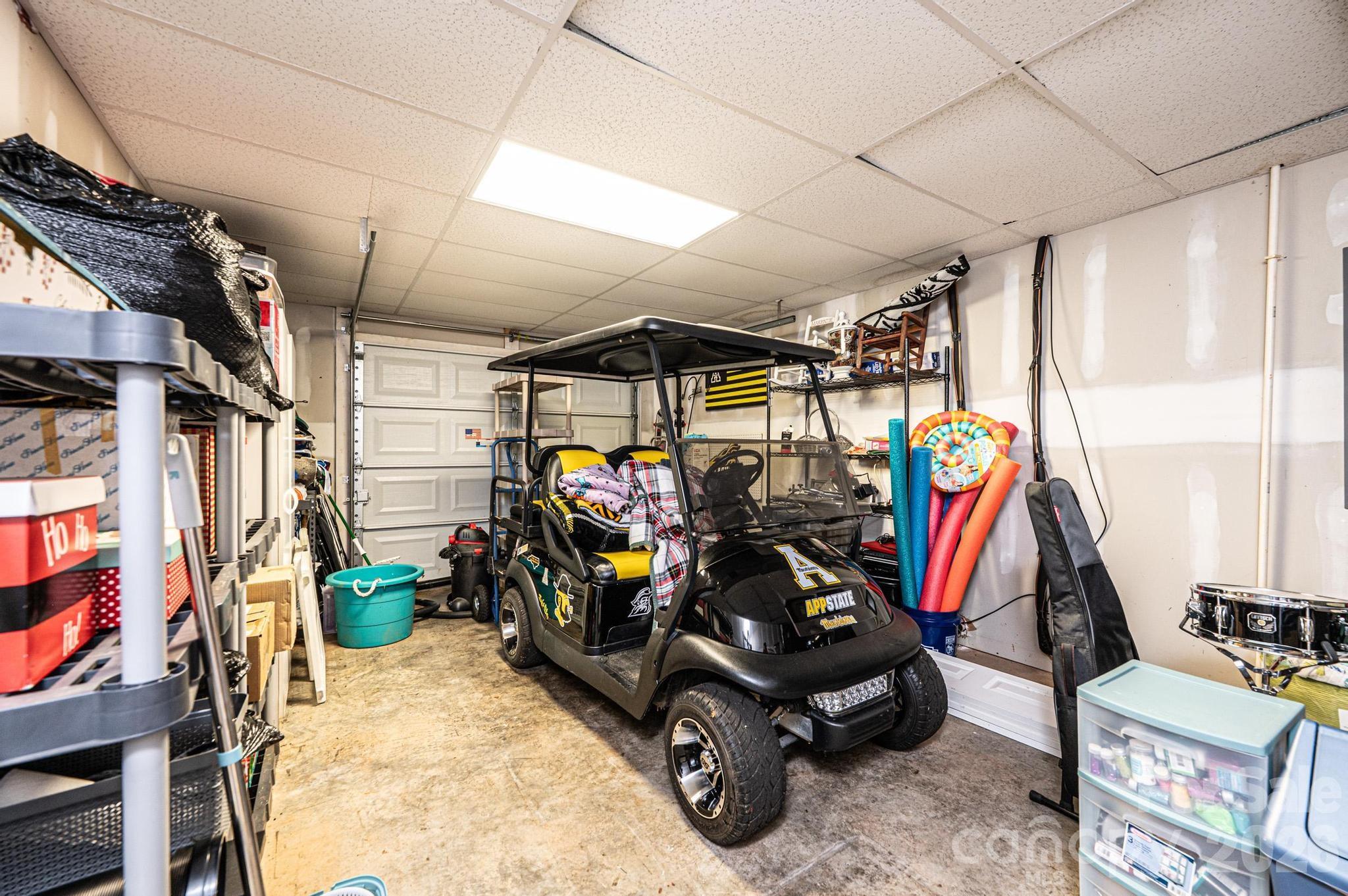 2586 Henry Falls Drive — Hickory