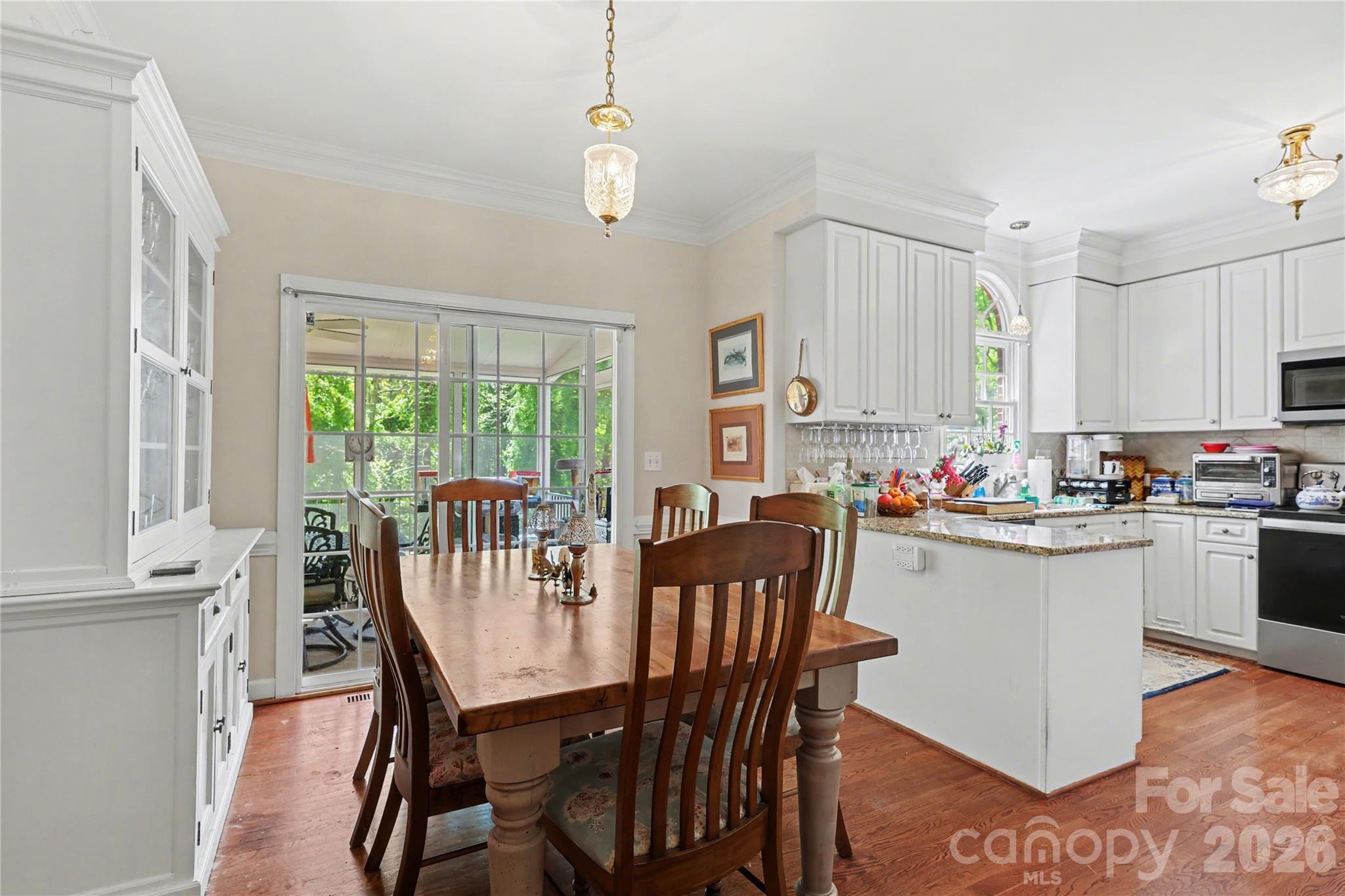 5005 Mayberry Lane — Winston Salem