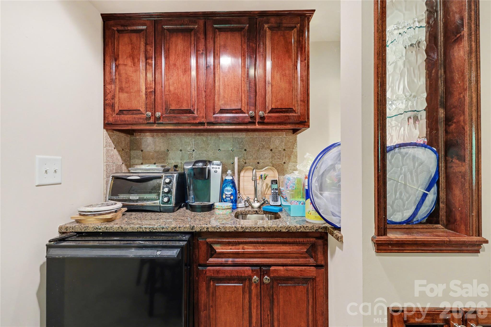 5005 Mayberry Lane — Winston Salem